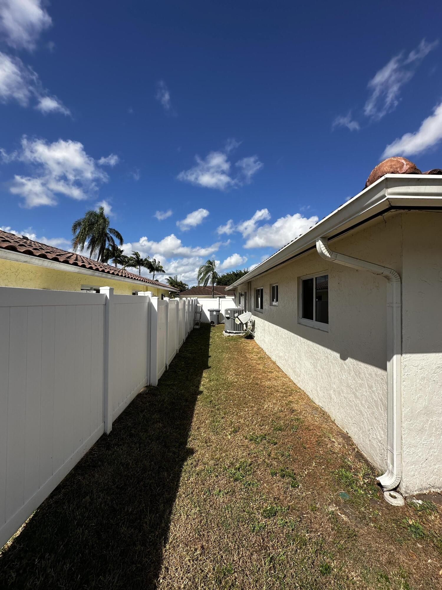 TERRA TRANQUILA - Residential Lease