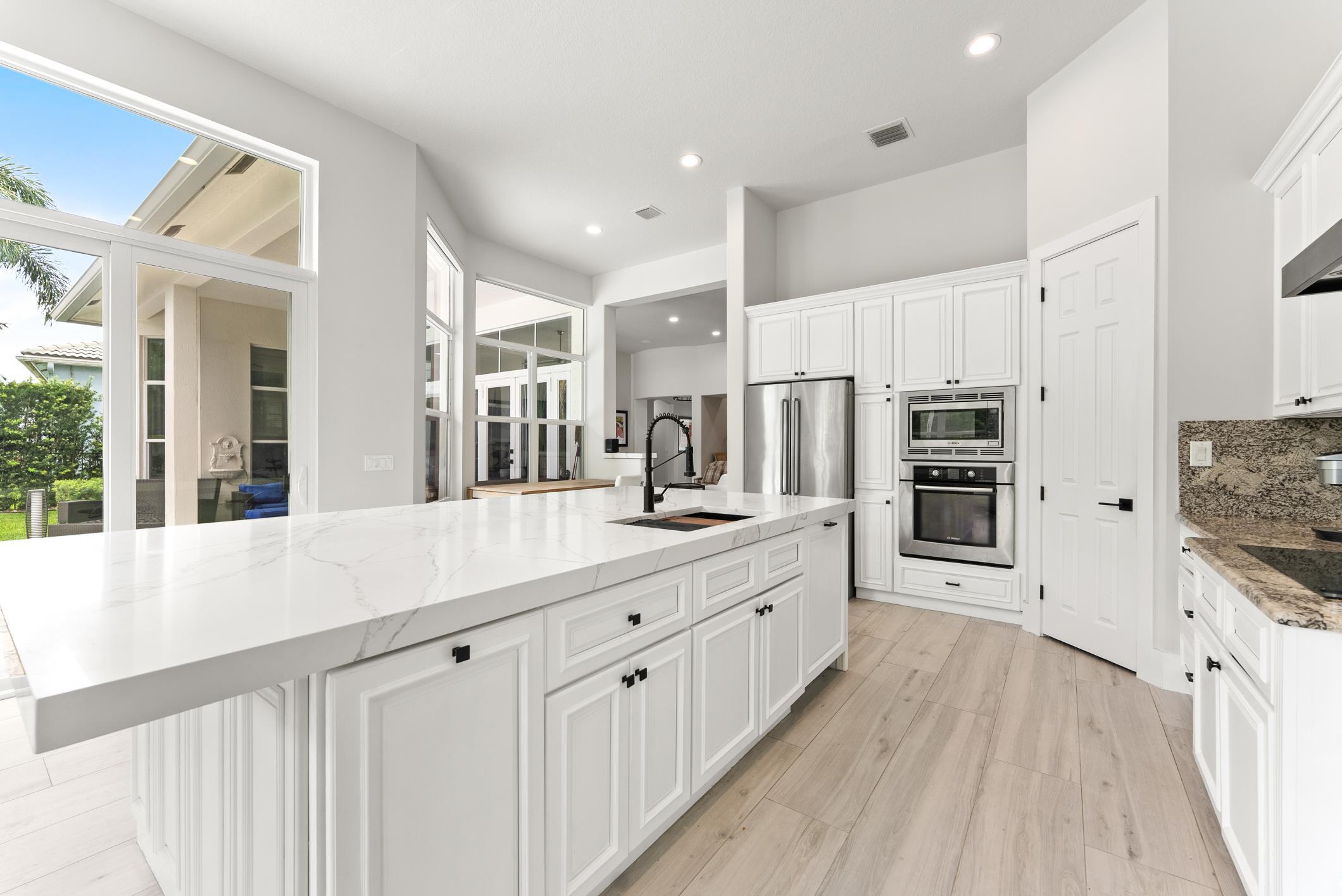 7737 Preserve Drive