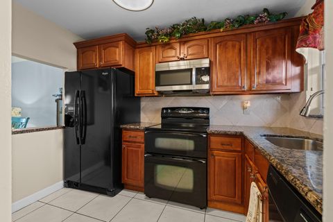 Condominium in Sunrise FL 8130 Sunrise Lakes Blvd Blvd.jpg