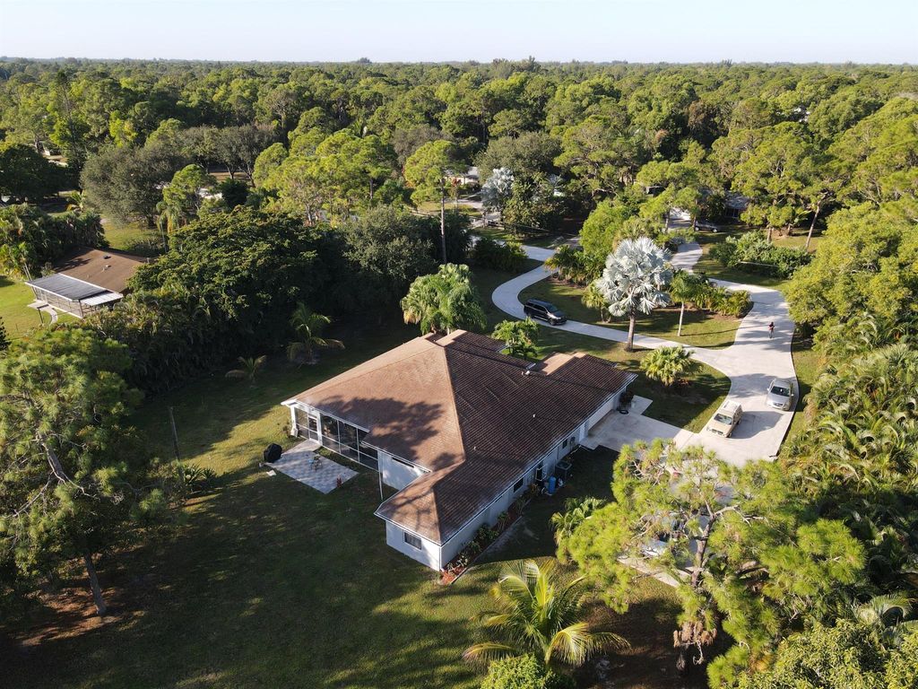 Photo of 4932 122nd Drive N, Royal Palm Beach, FL 33411 (MLS # R11149274)