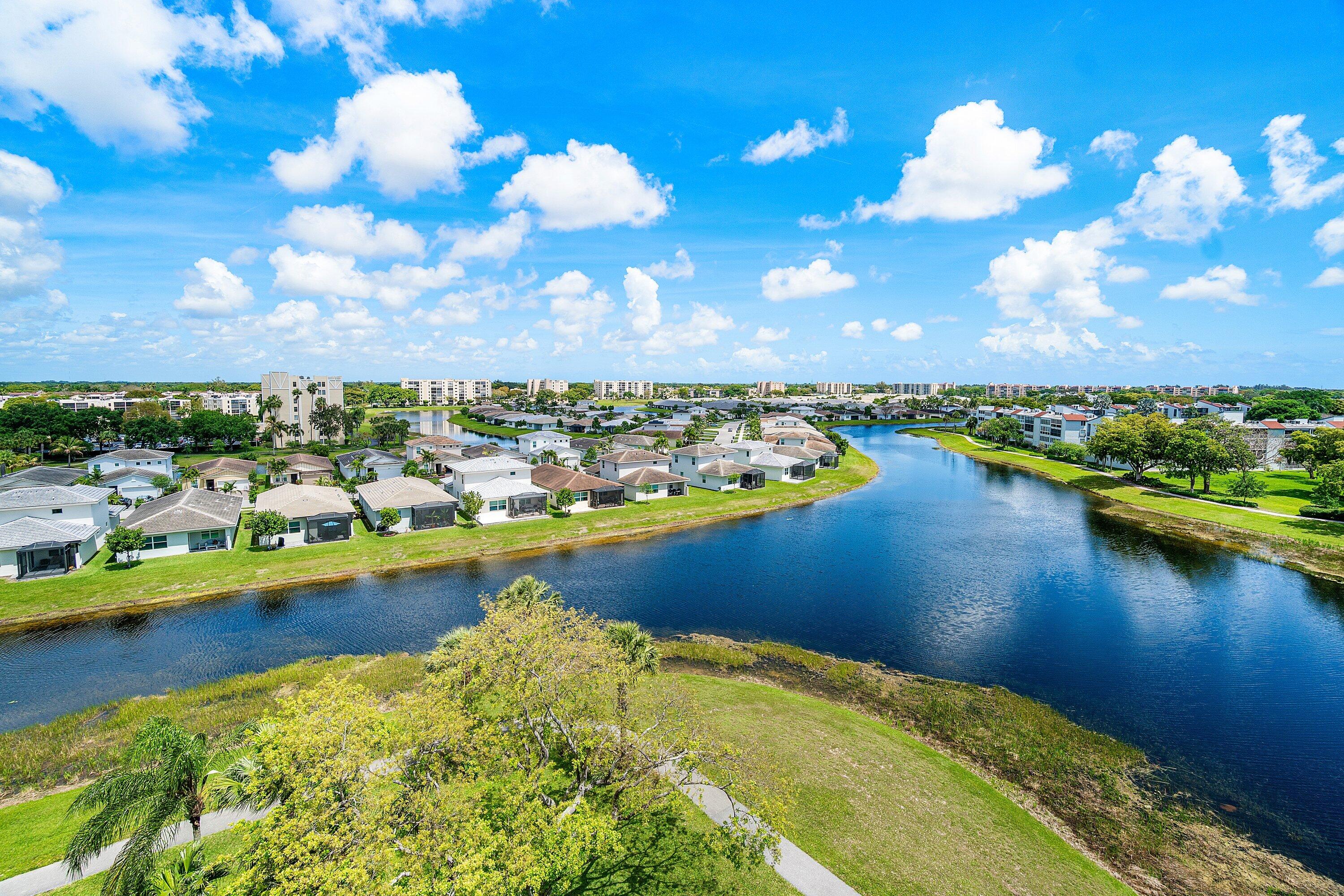 HUNTINGTON TOWERS CONDO - Residential