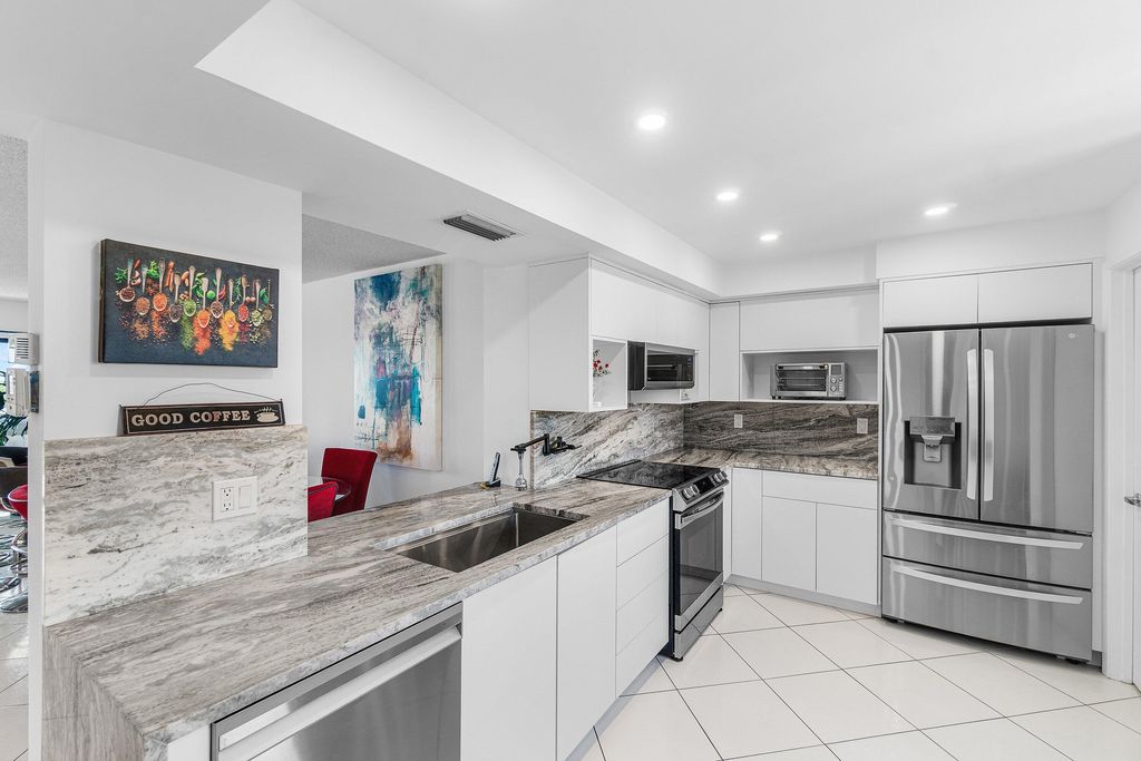 Photo of 7360 S Oriole Boulevard #801, Delray Beach, FL 33446 (MLS # B26017634)