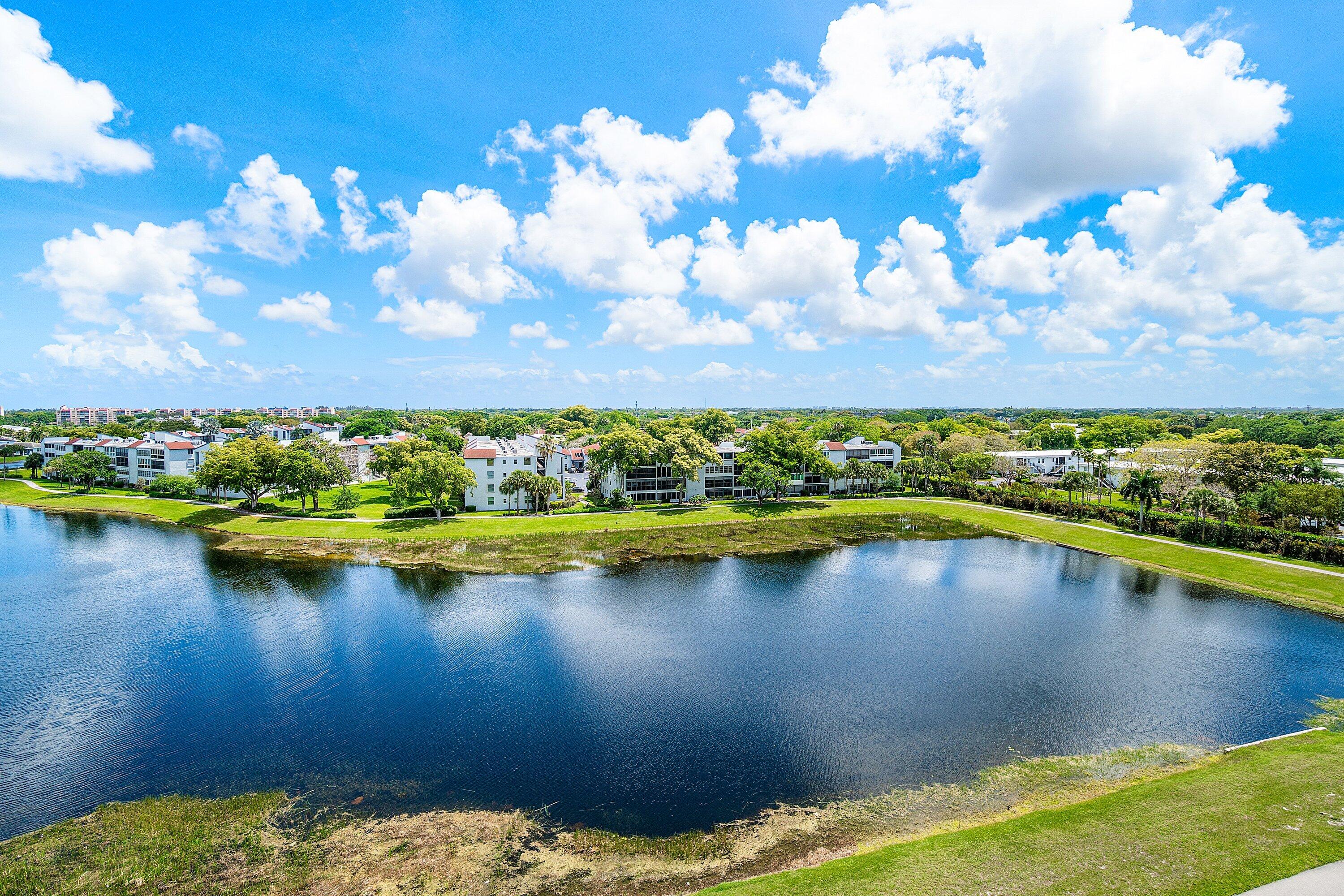 HUNTINGTON TOWERS CONDO - Residential