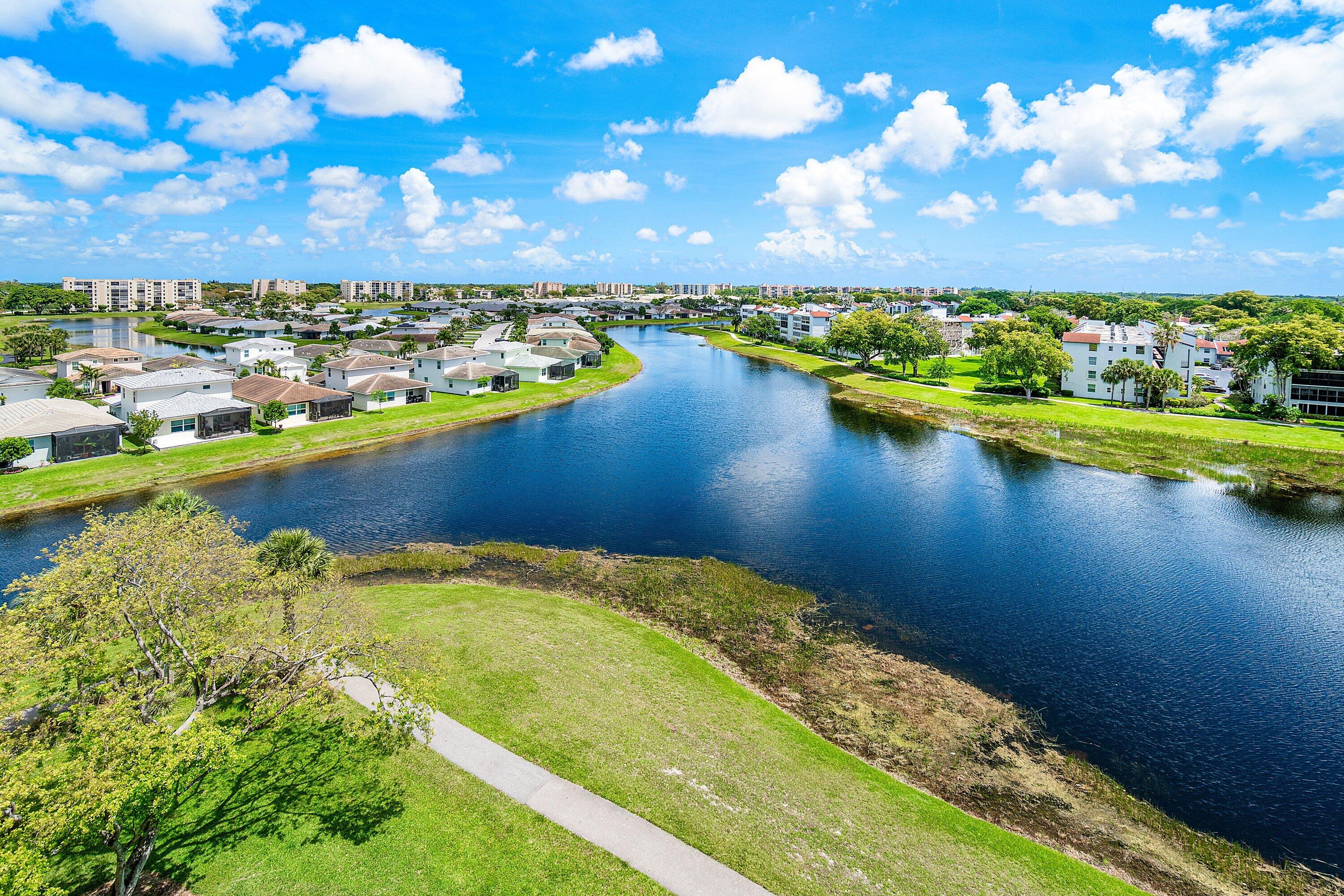 HUNTINGTON TOWERS CONDO - Residential