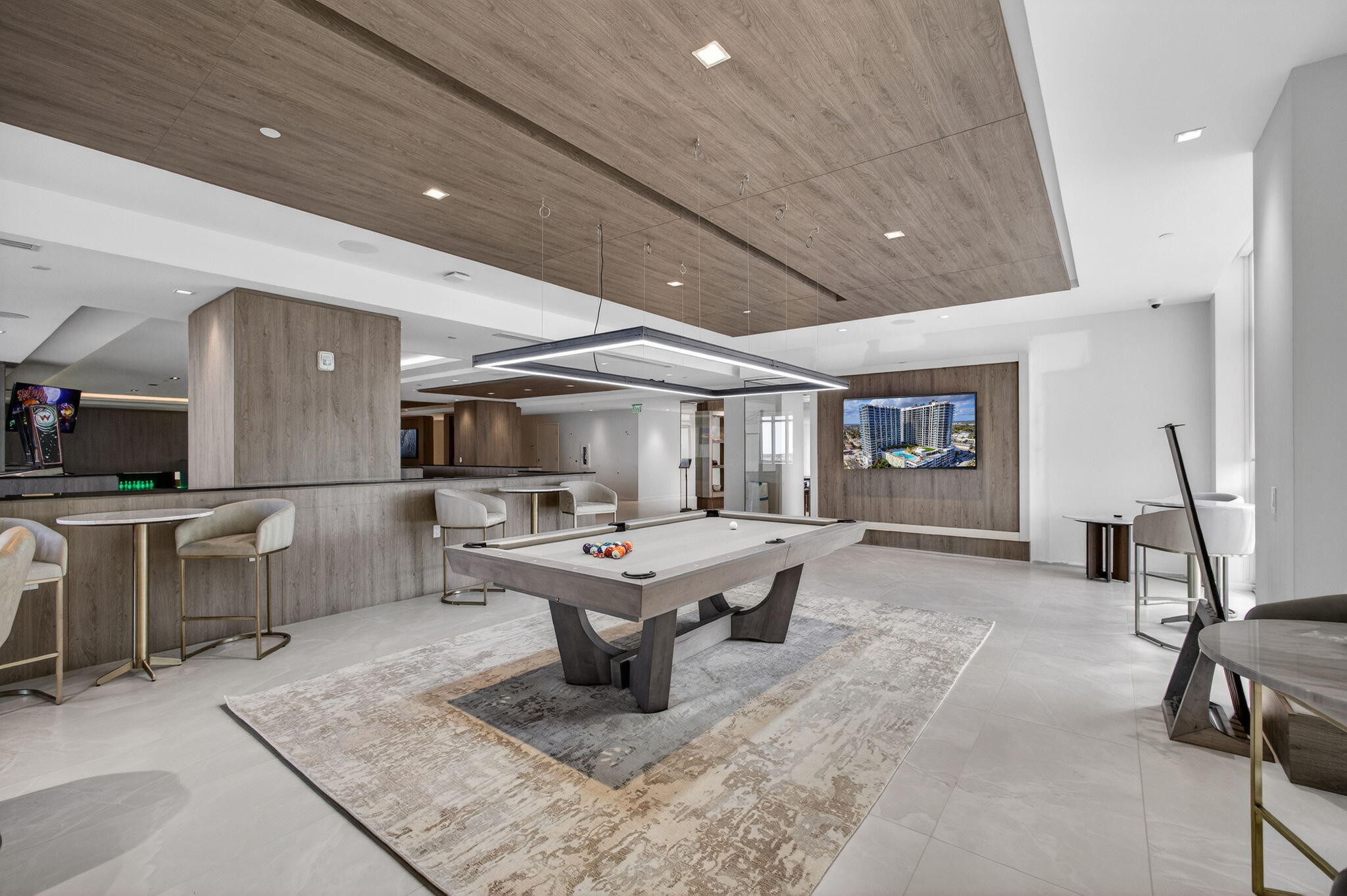 NAUTILUS 220 CONDO - Residential Lease