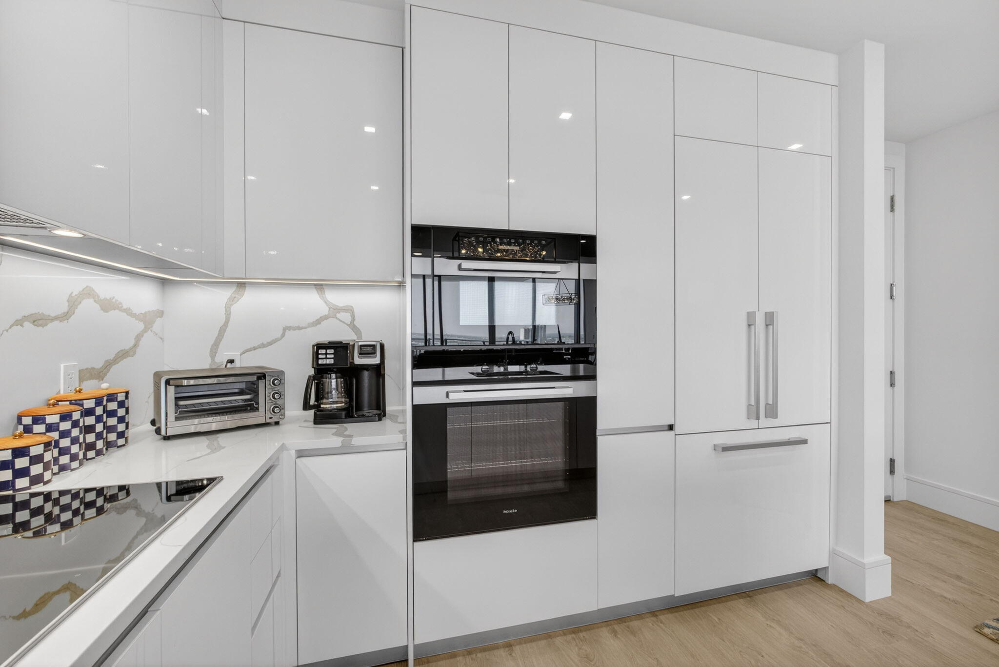 NAUTILUS 220 CONDO - Residential Lease