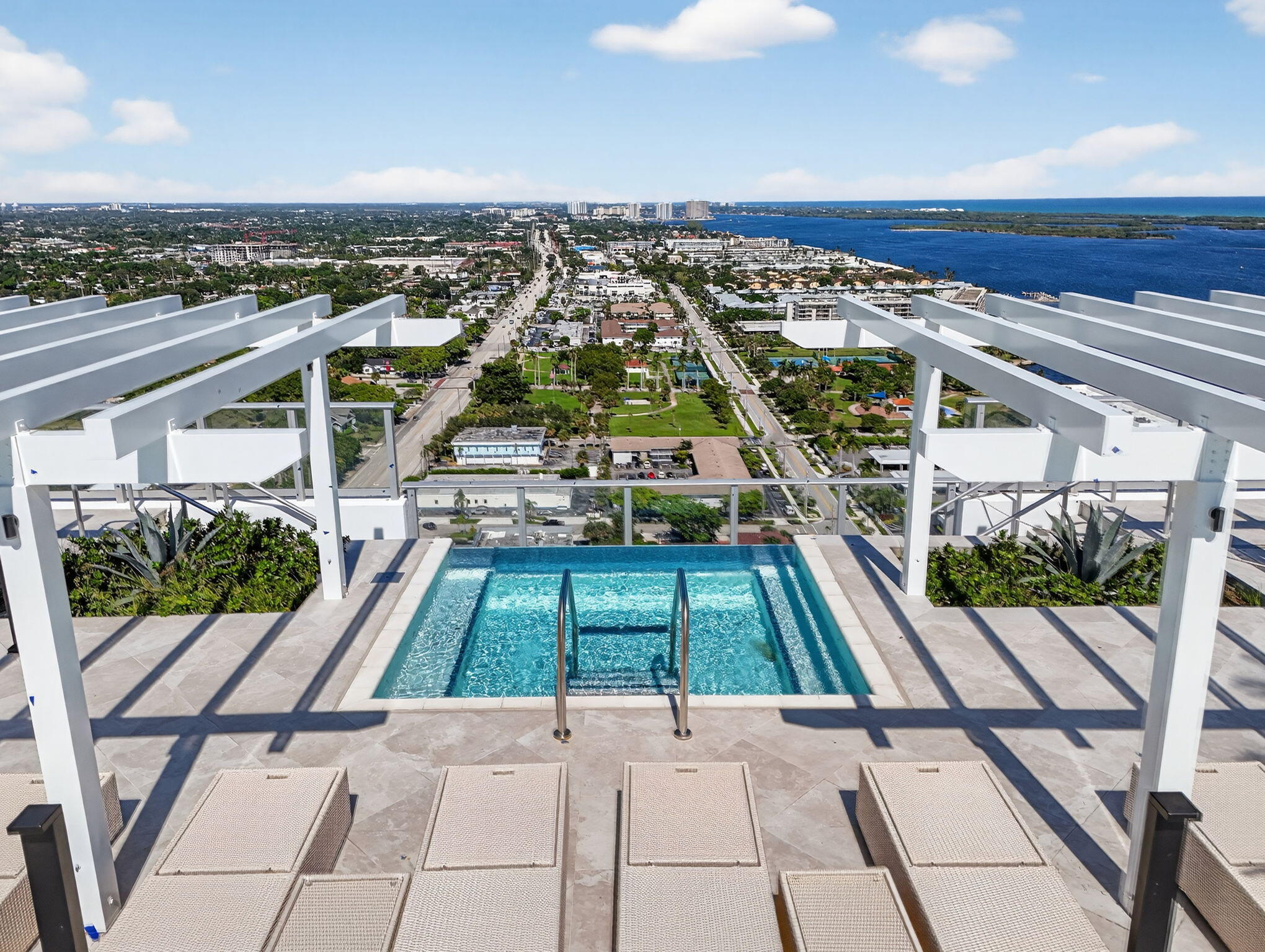 NAUTILUS 220 CONDO - Residential Lease