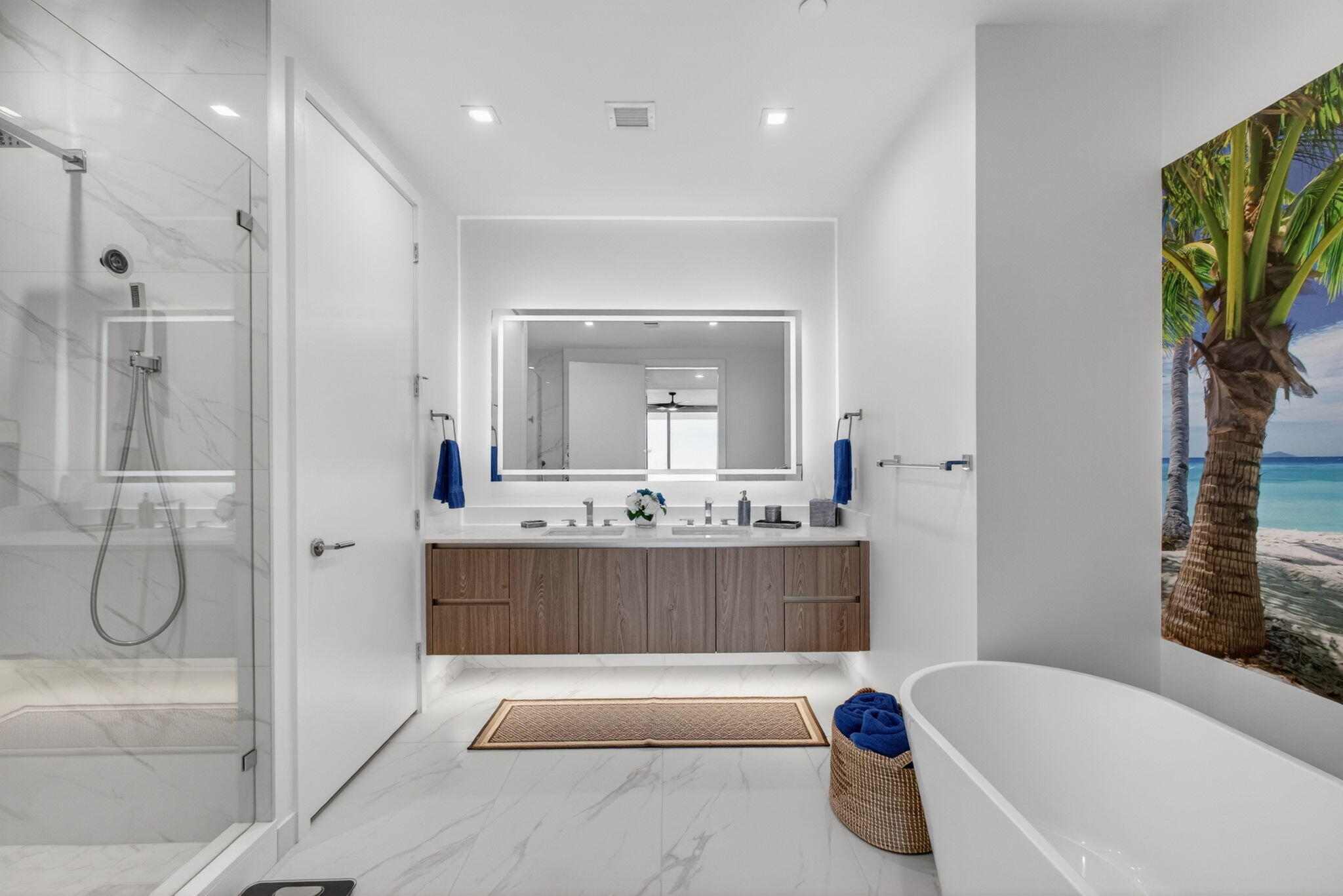 NAUTILUS 220 CONDO - Residential Lease