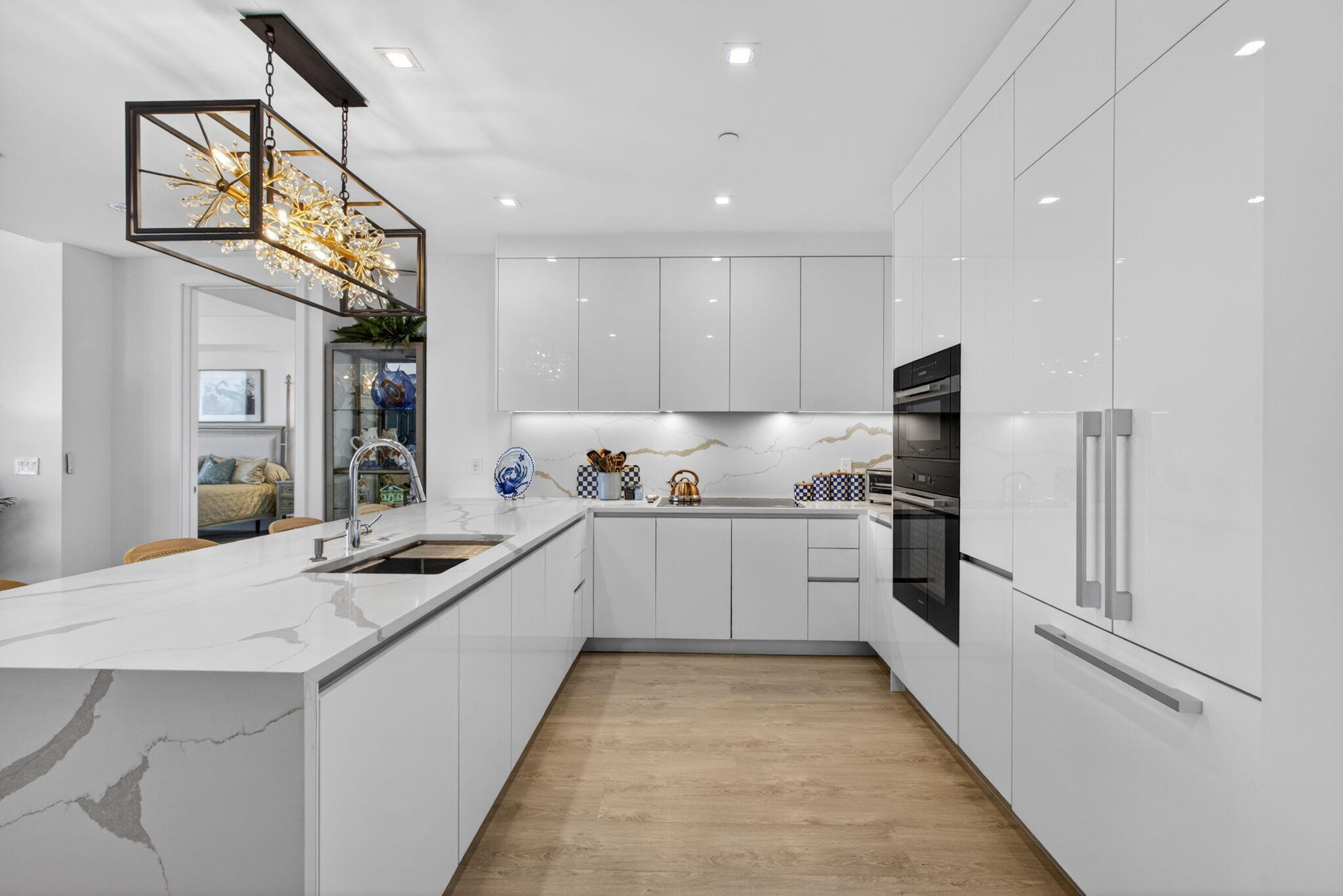 NAUTILUS 220 CONDO - Residential Lease