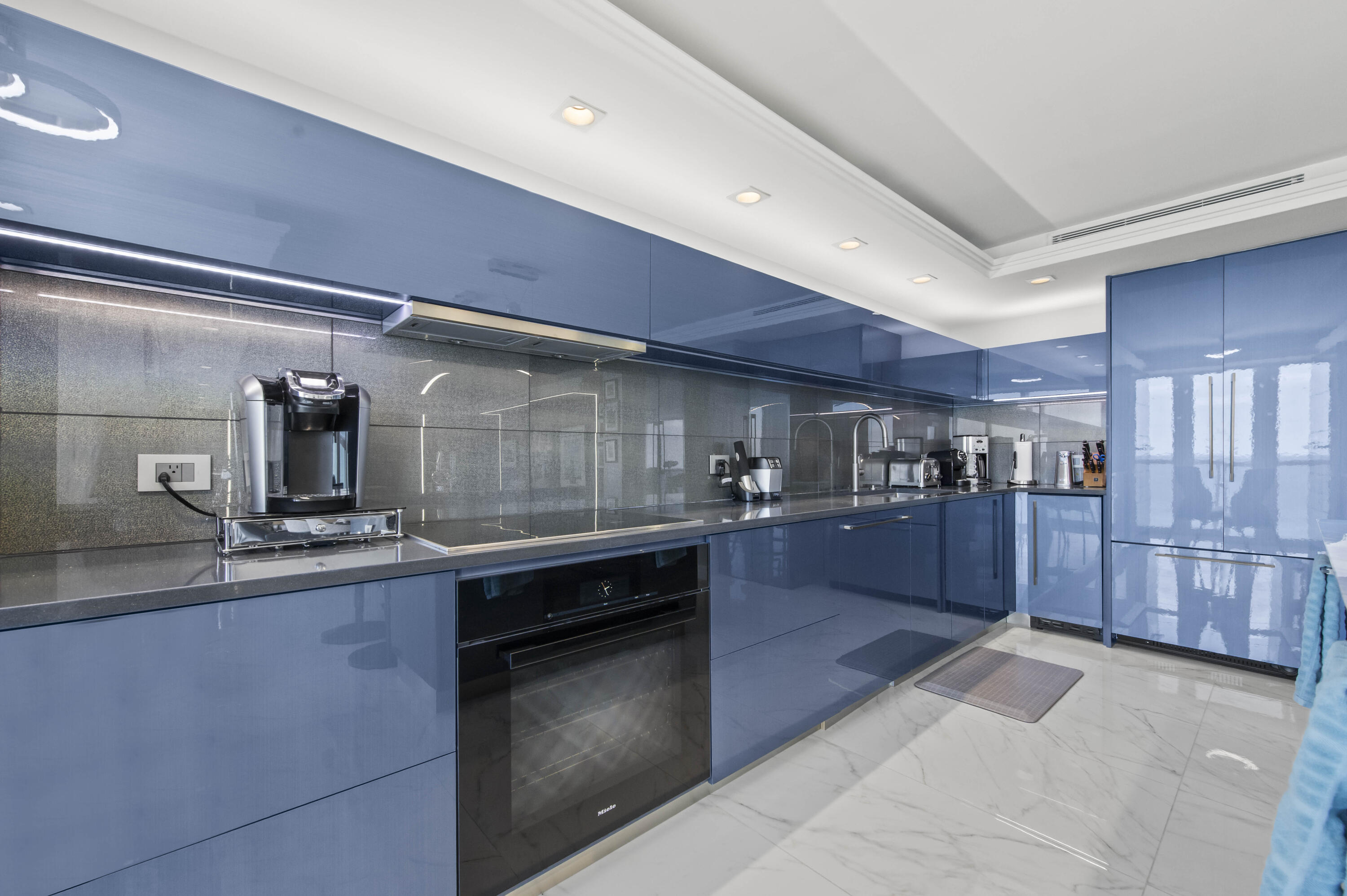 Ocean Towers Condominium, Inc. - Residential