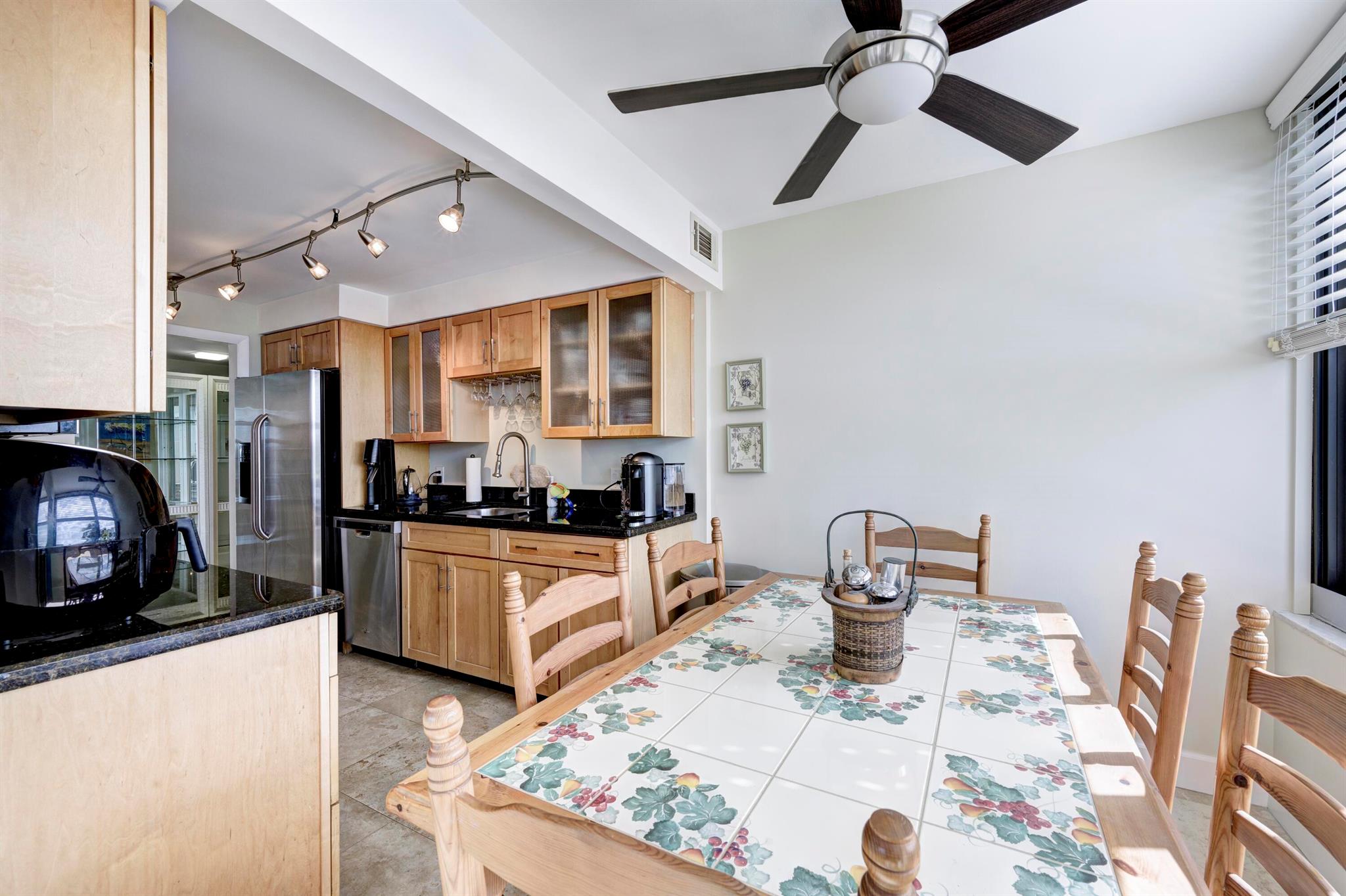3589 S Ocean Boulevard 507