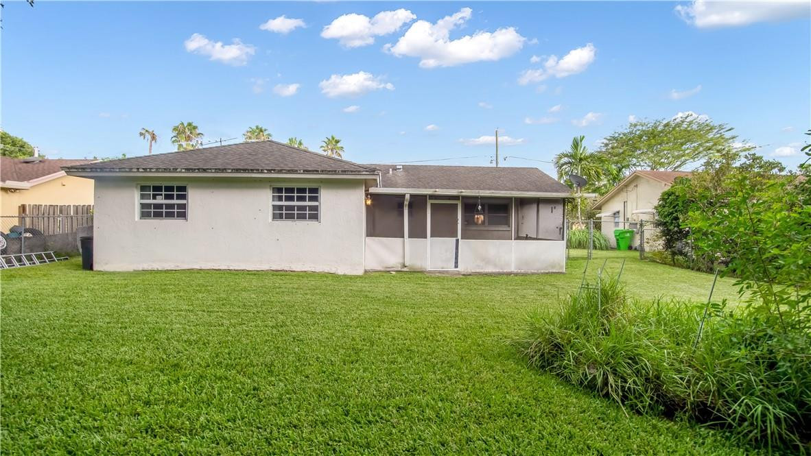 Sunrise Golf Village Sec - Residential