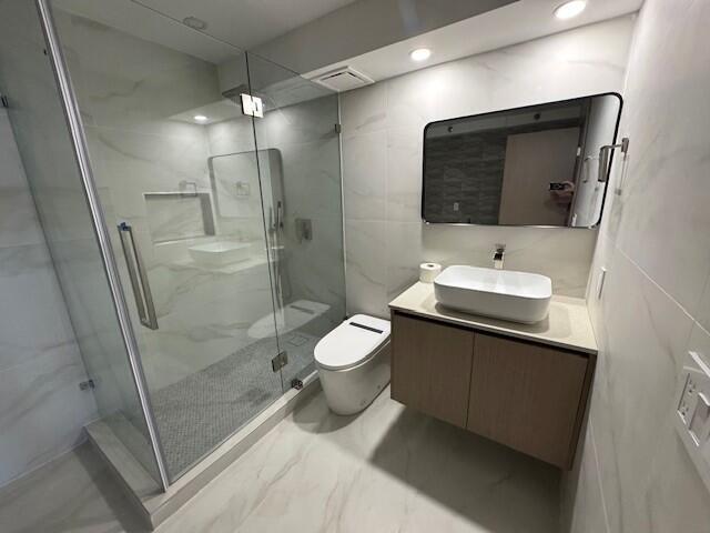 45 OCEAN CONDO - Residential Lease
