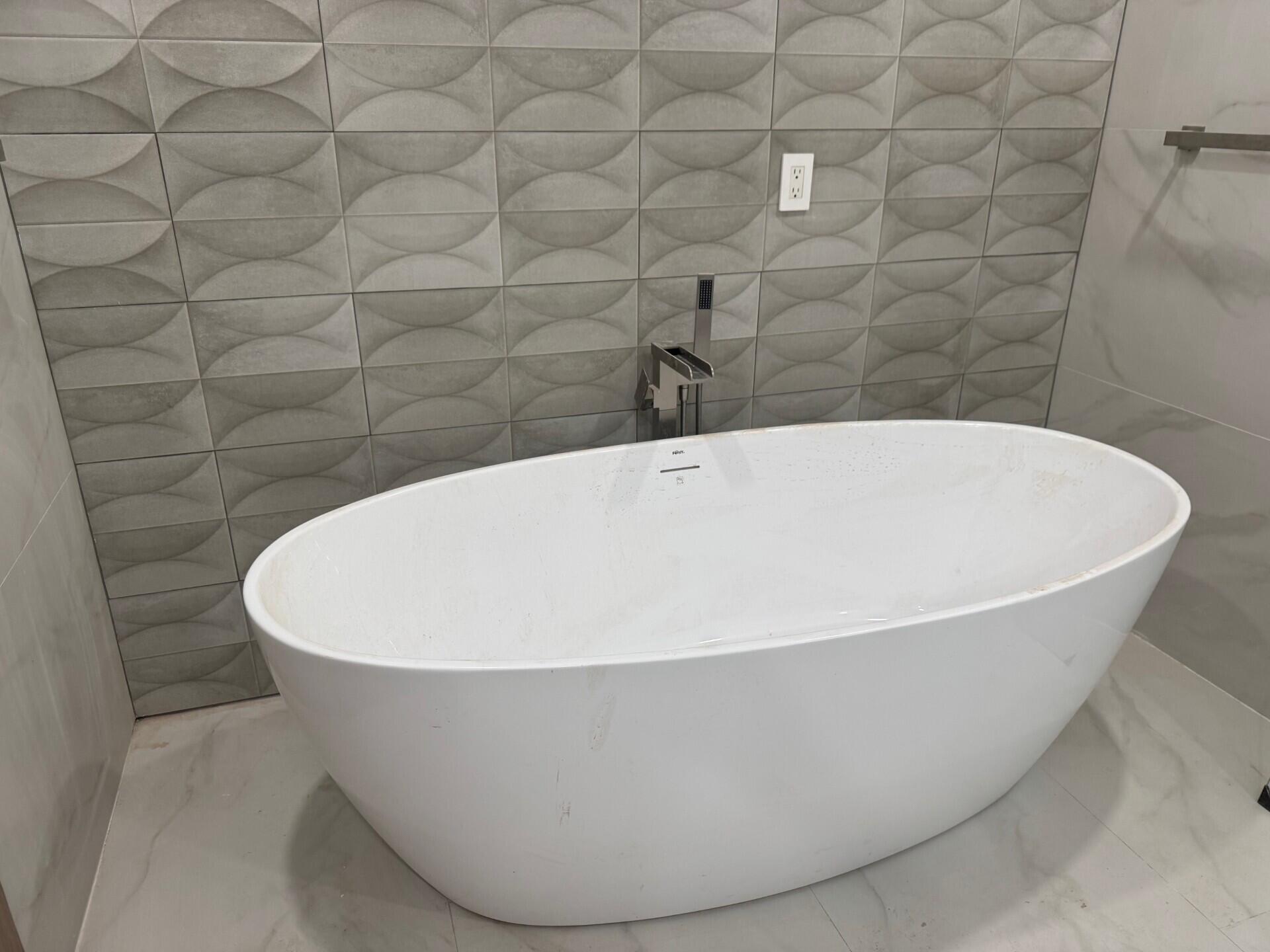 45 OCEAN CONDO - Residential Lease