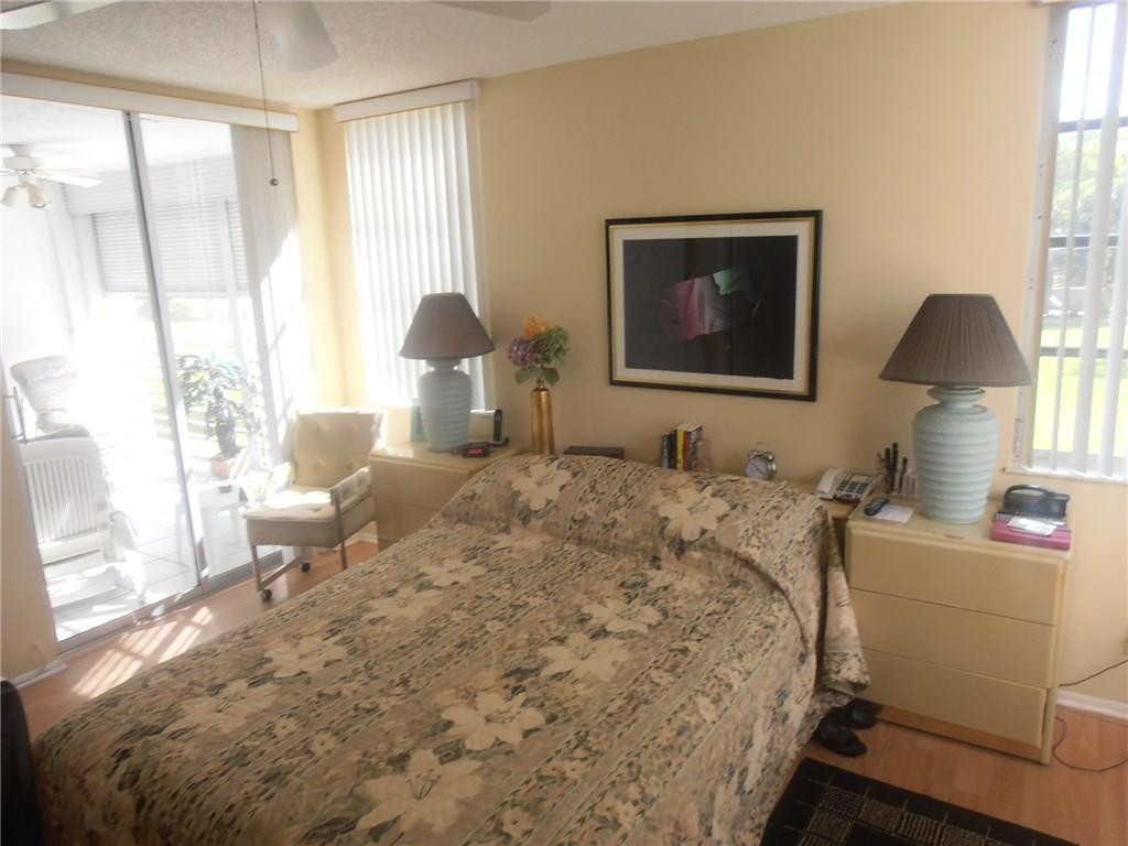 SABAL PALM - Residential