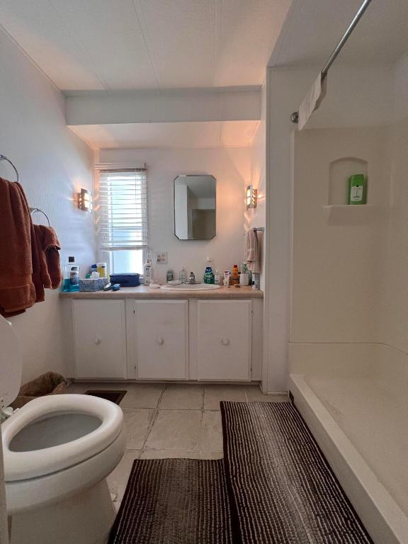 JAMAICA BAY MOBILE HOME CO OP - Residential