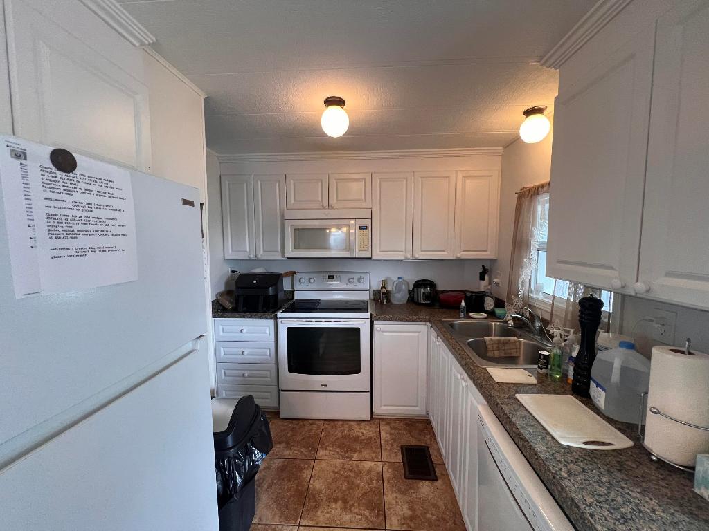 JAMAICA BAY MOBILE HOME CO OP - Residential