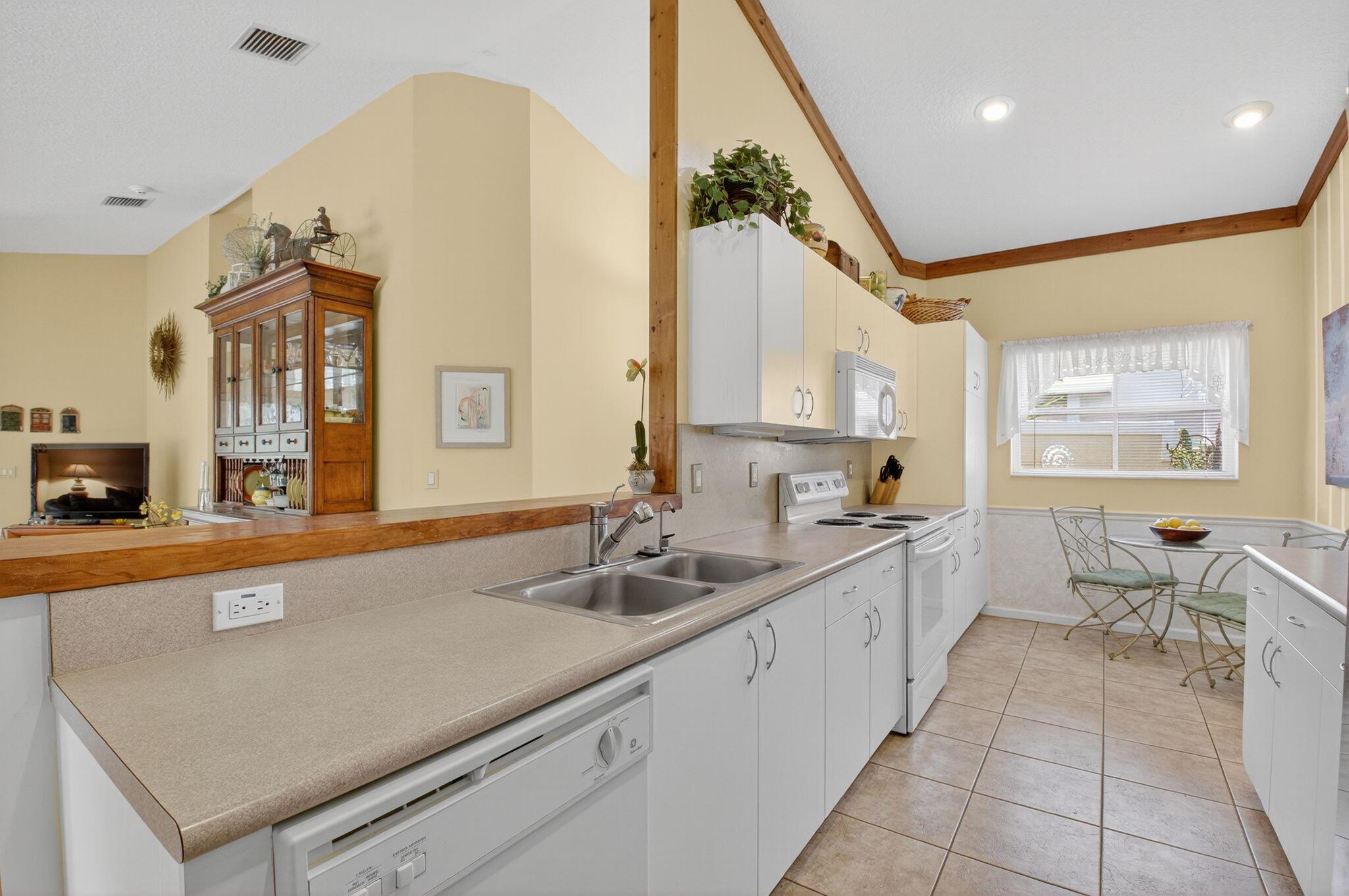 11563 Colonnade Drive