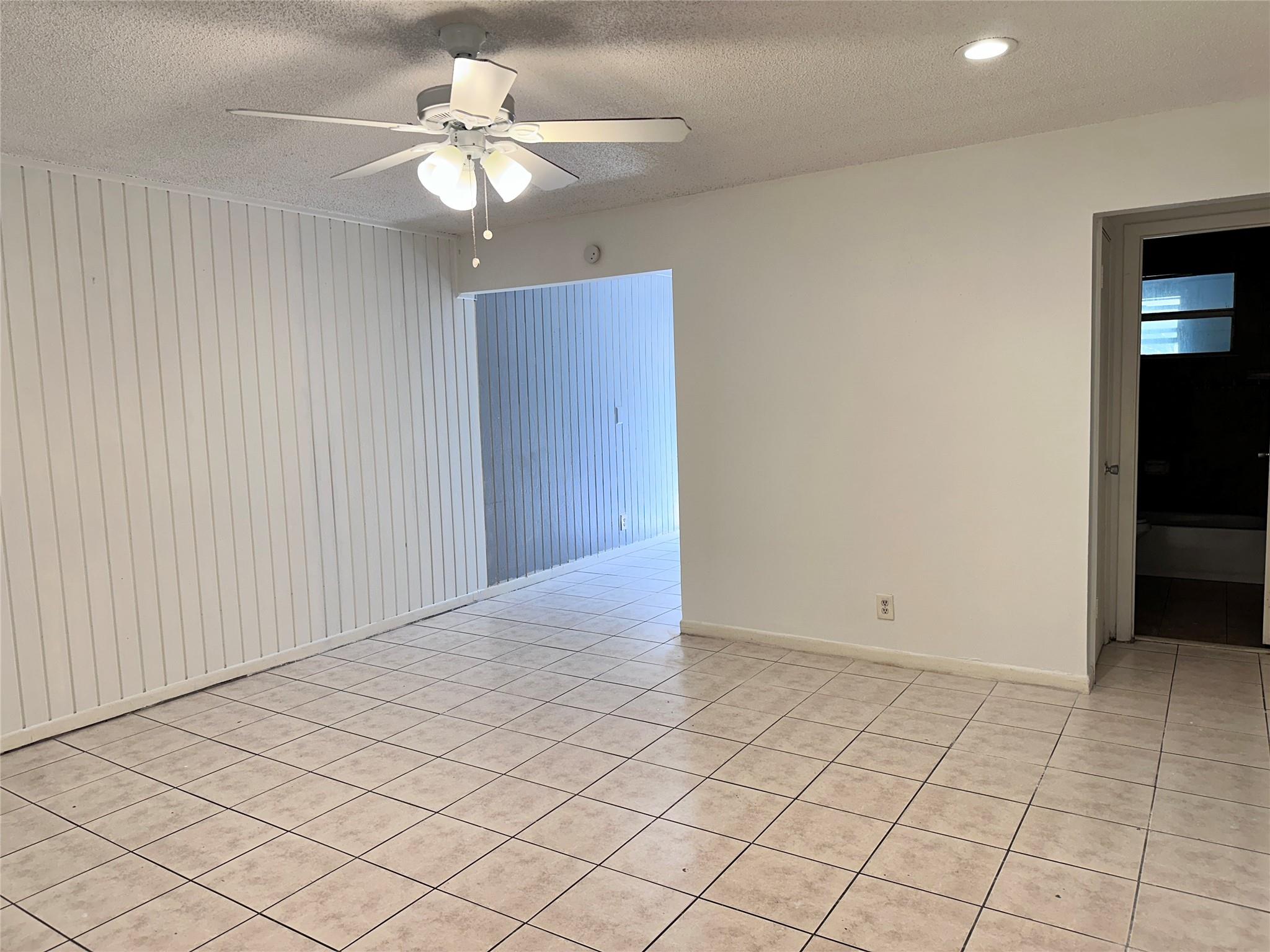 5650 SW 26th St 1-3