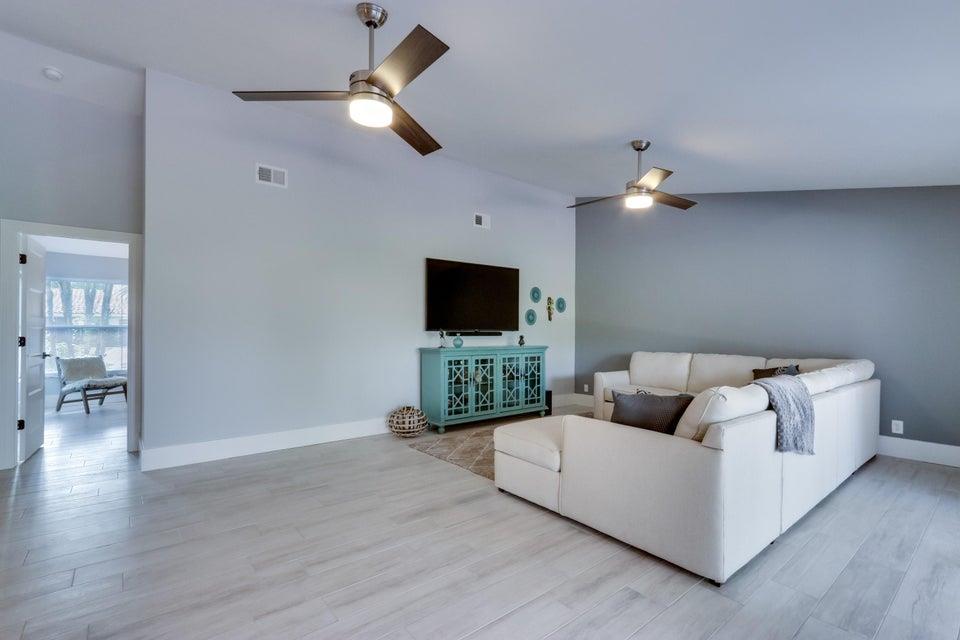 EASTPOINTE COUNTRY CLUB 7 - Residential