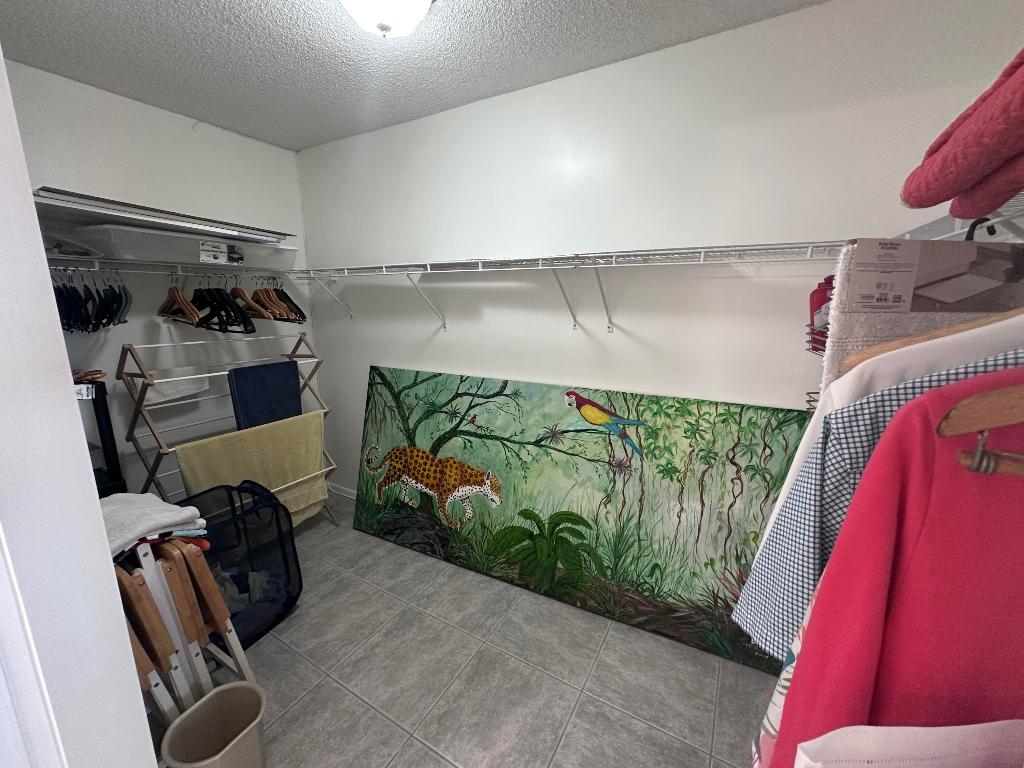 AQUARIUS CONDO - Residential Lease