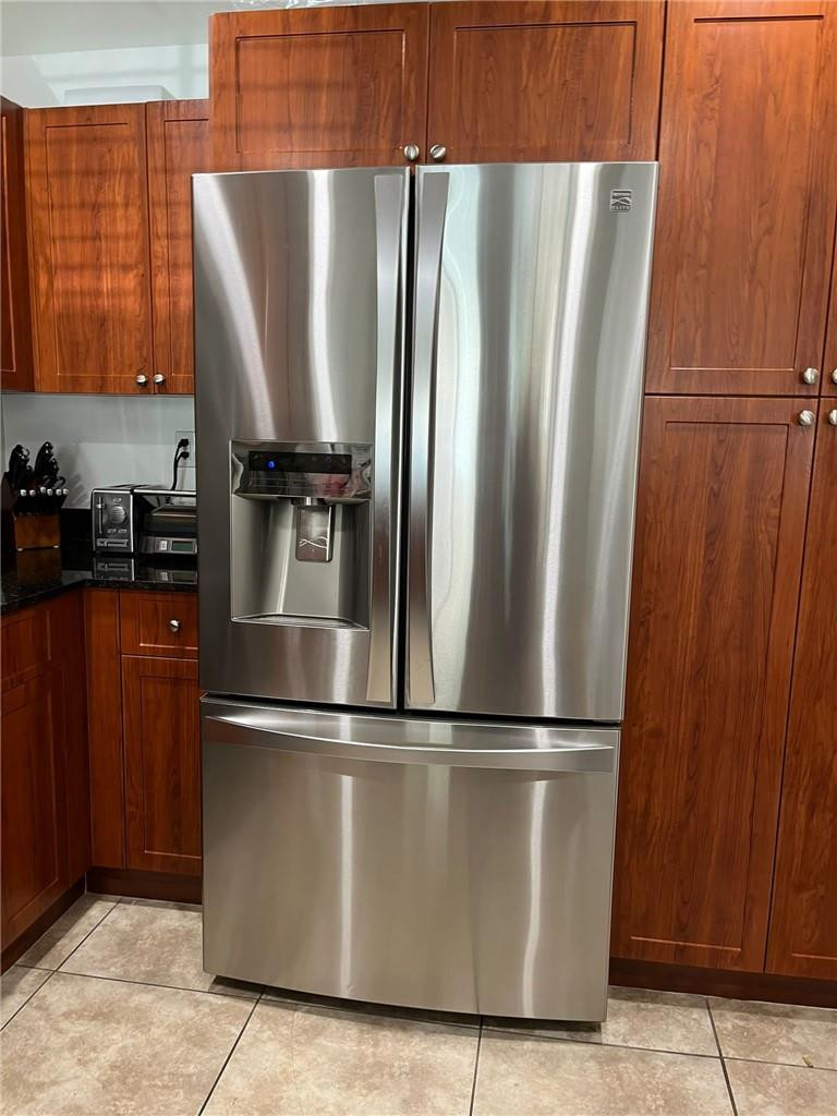 CORONADO AT DORAL I CONDO - Residential Lease