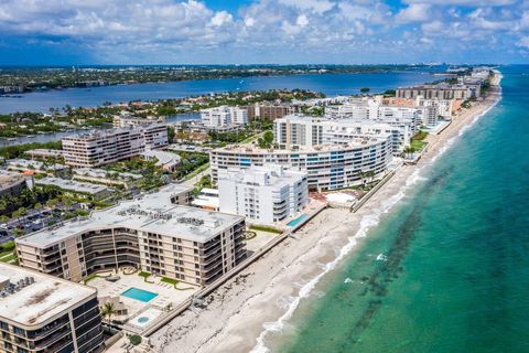 A home in South Palm Beach