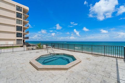 A home in South Palm Beach