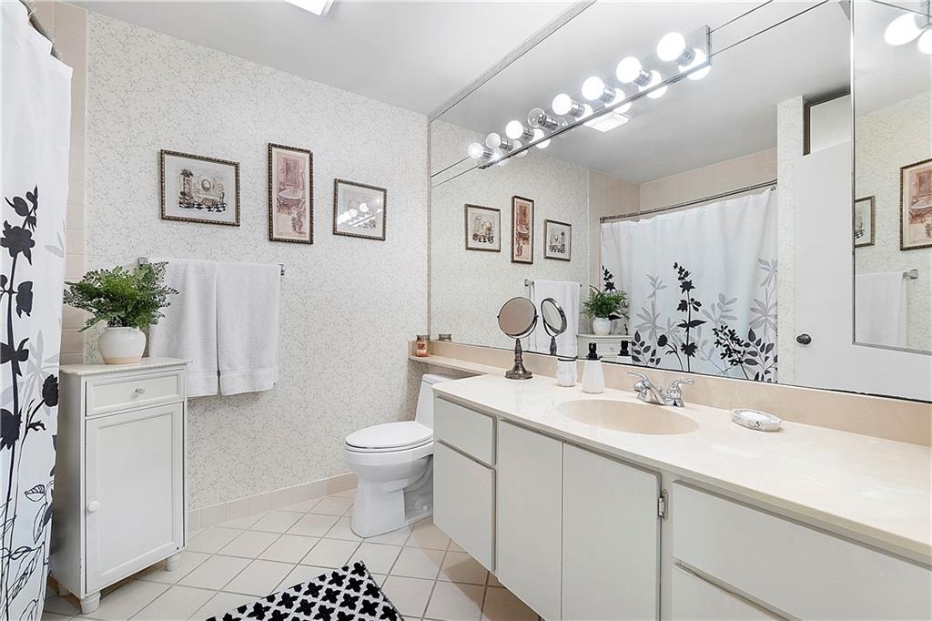 Saratoga Pointe - Residential