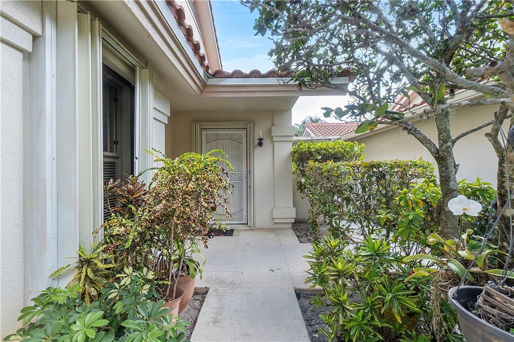 Saratoga Pointe - Residential