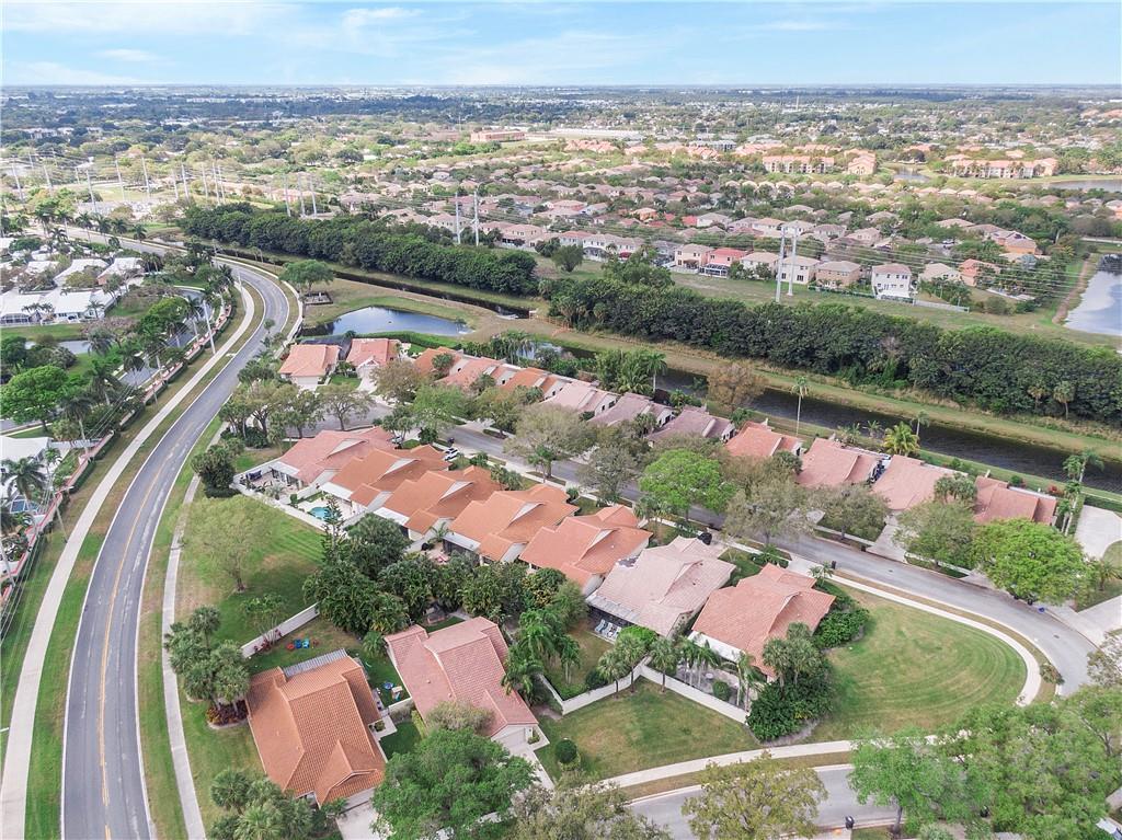 Saratoga Pointe - Residential