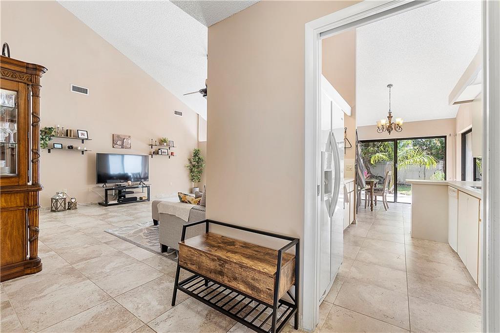 Saratoga Pointe - Residential