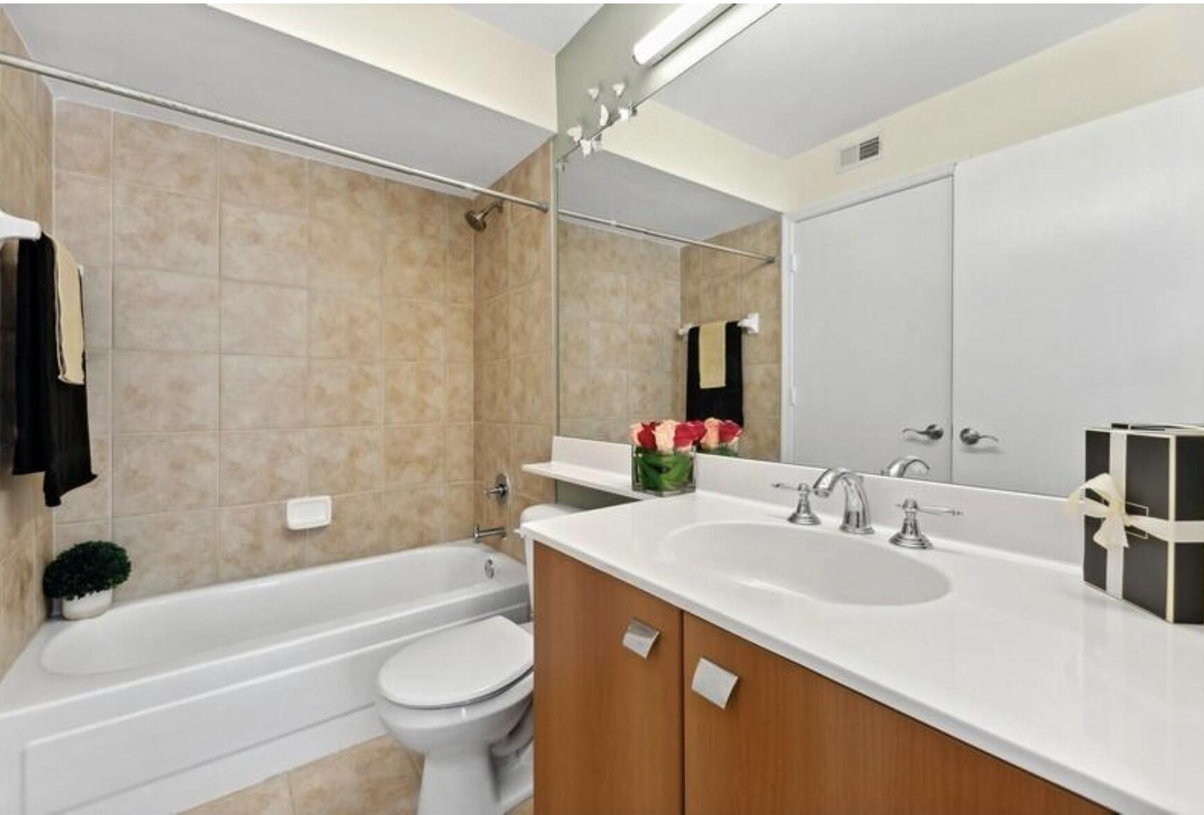 BAHIA AT DELRAY CONDO - Residential Lease