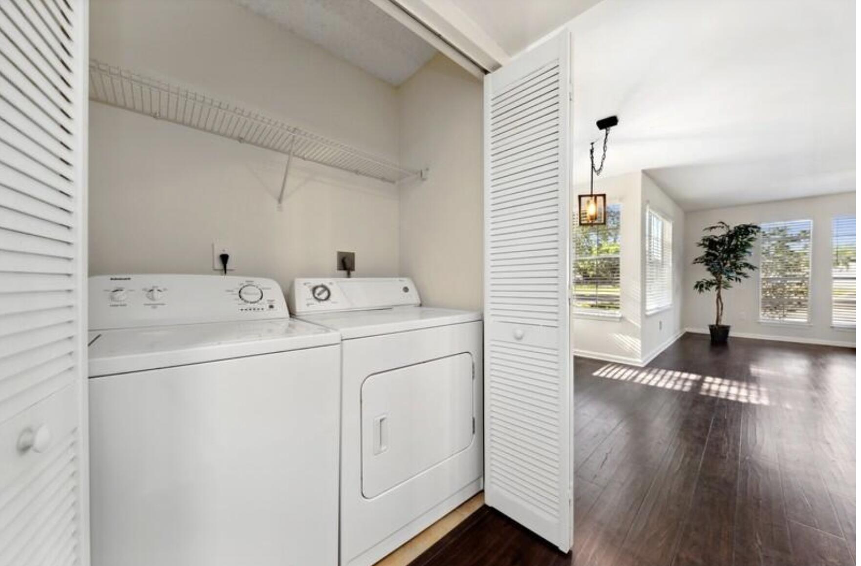 BAHIA AT DELRAY CONDO - Residential Lease