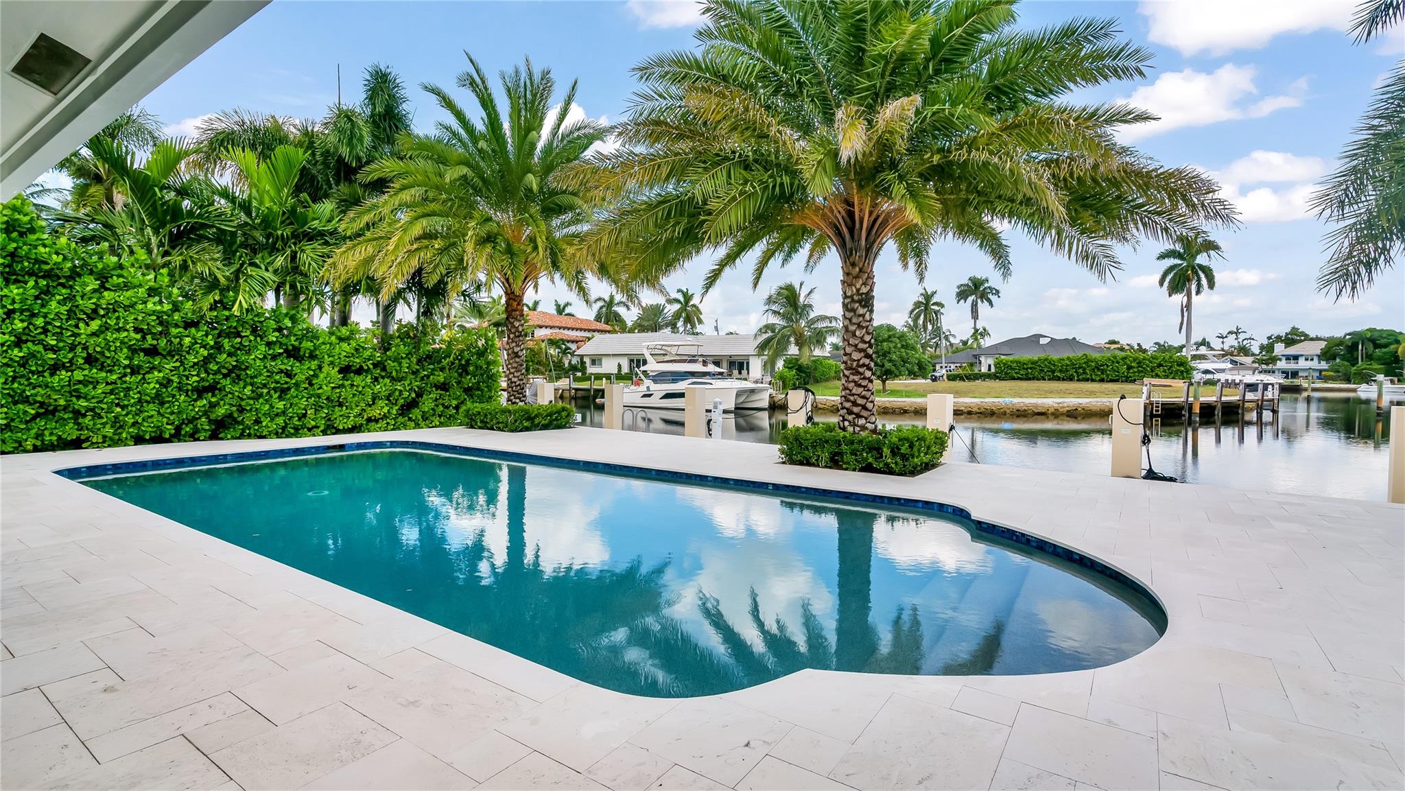 LIGHTHOUSE POINT 6TH SEC - Residential