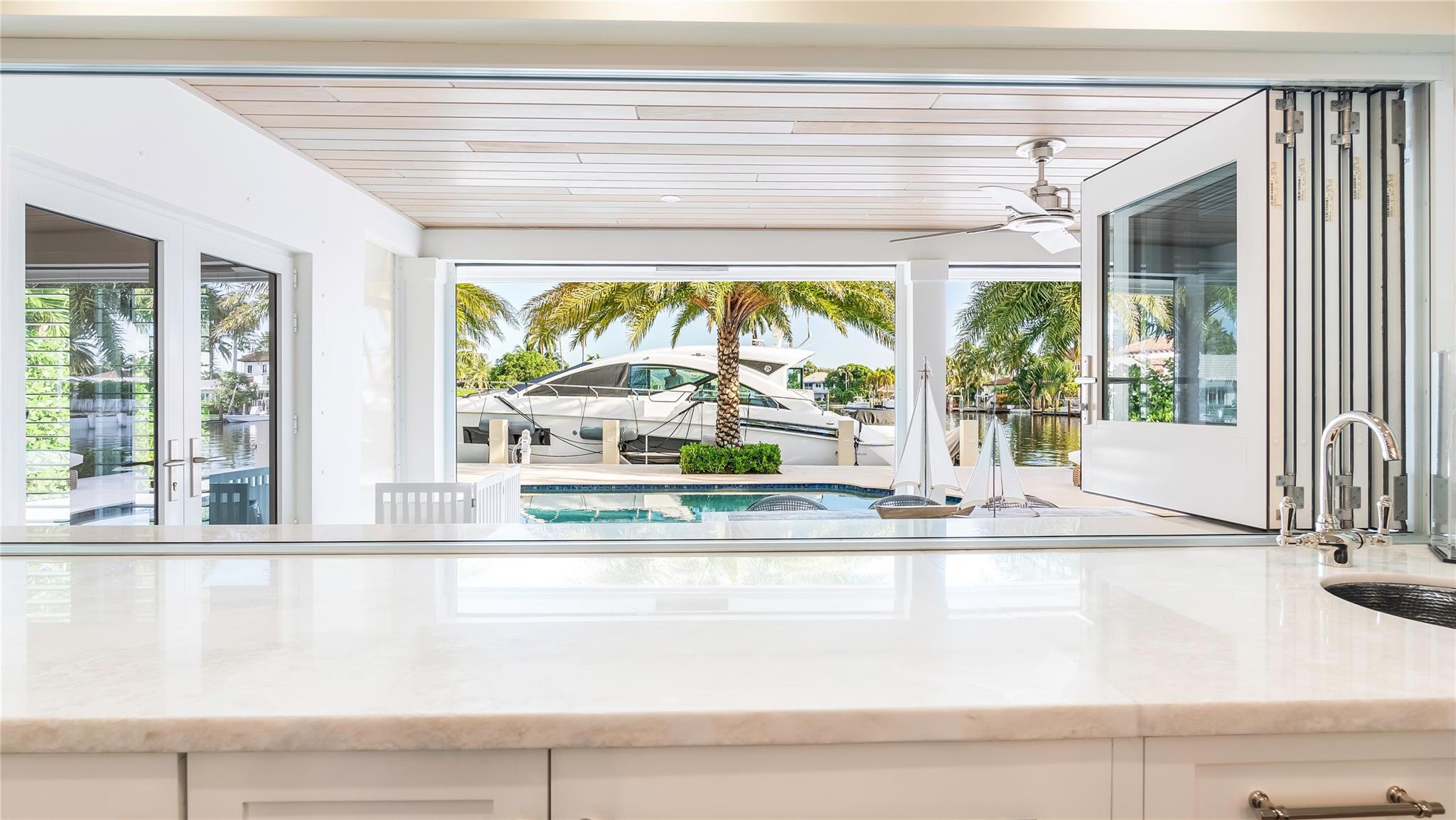 LIGHTHOUSE POINT 6TH SEC - Residential