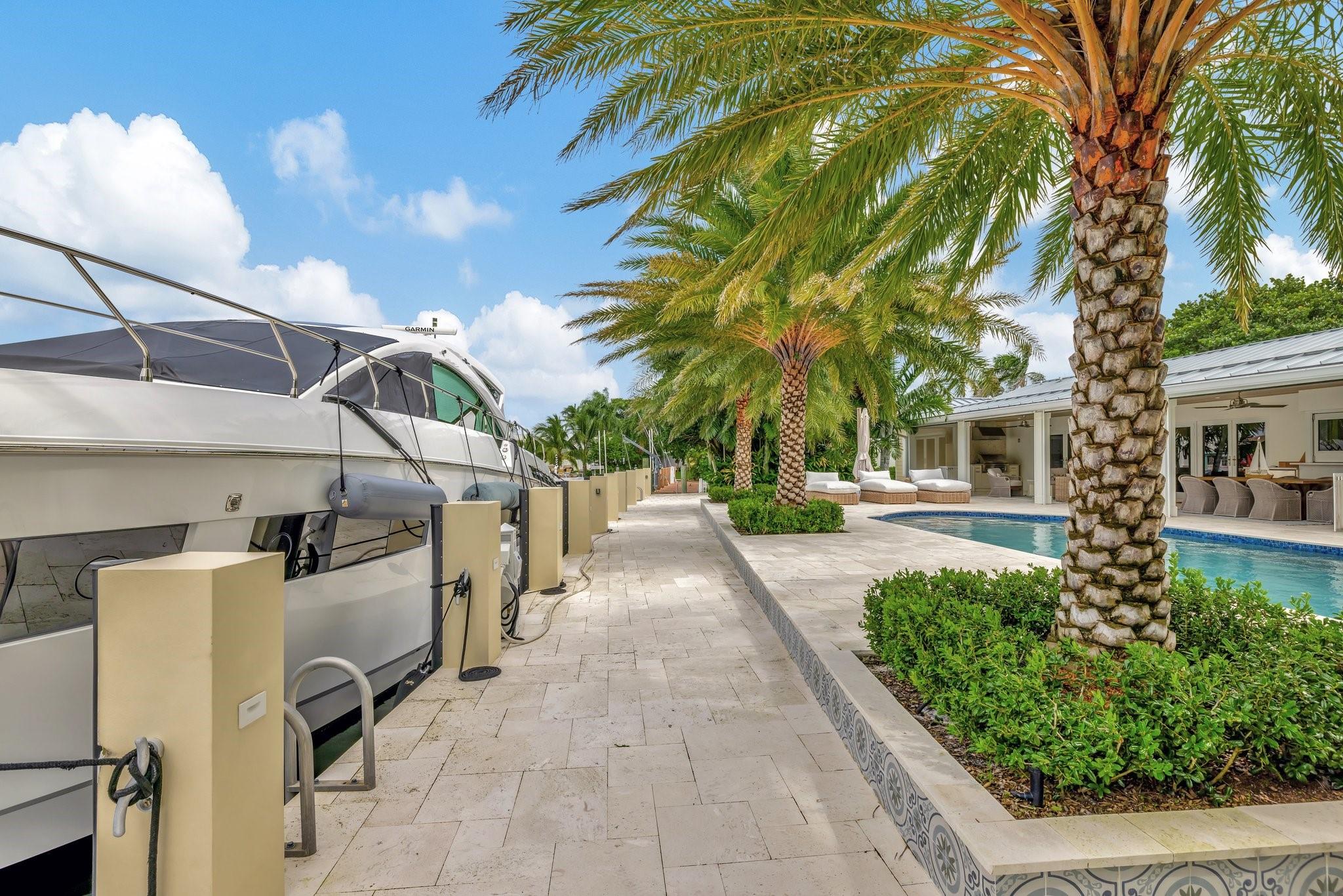 LIGHTHOUSE POINT 6TH SEC - Residential