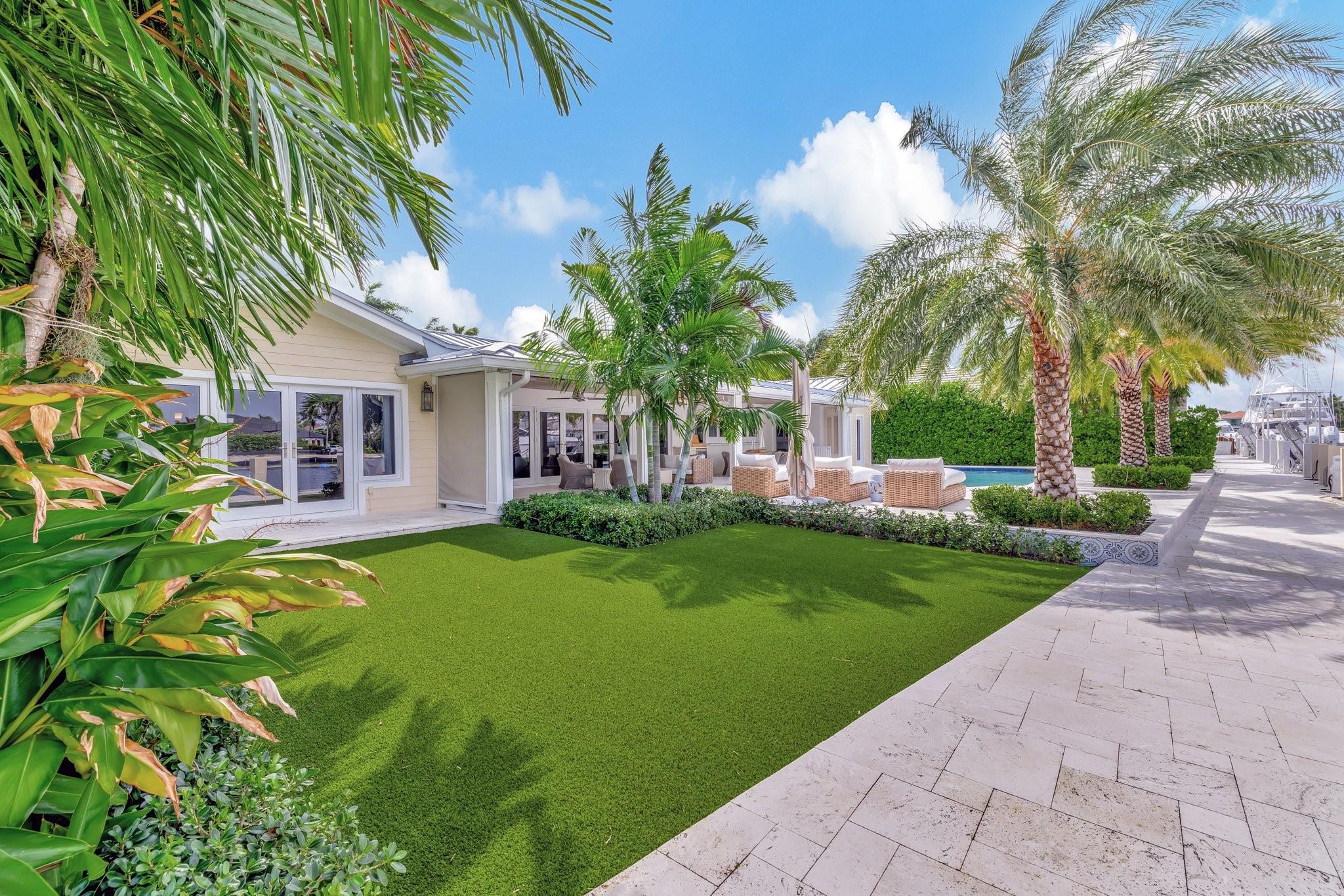 LIGHTHOUSE POINT 6TH SEC - Residential