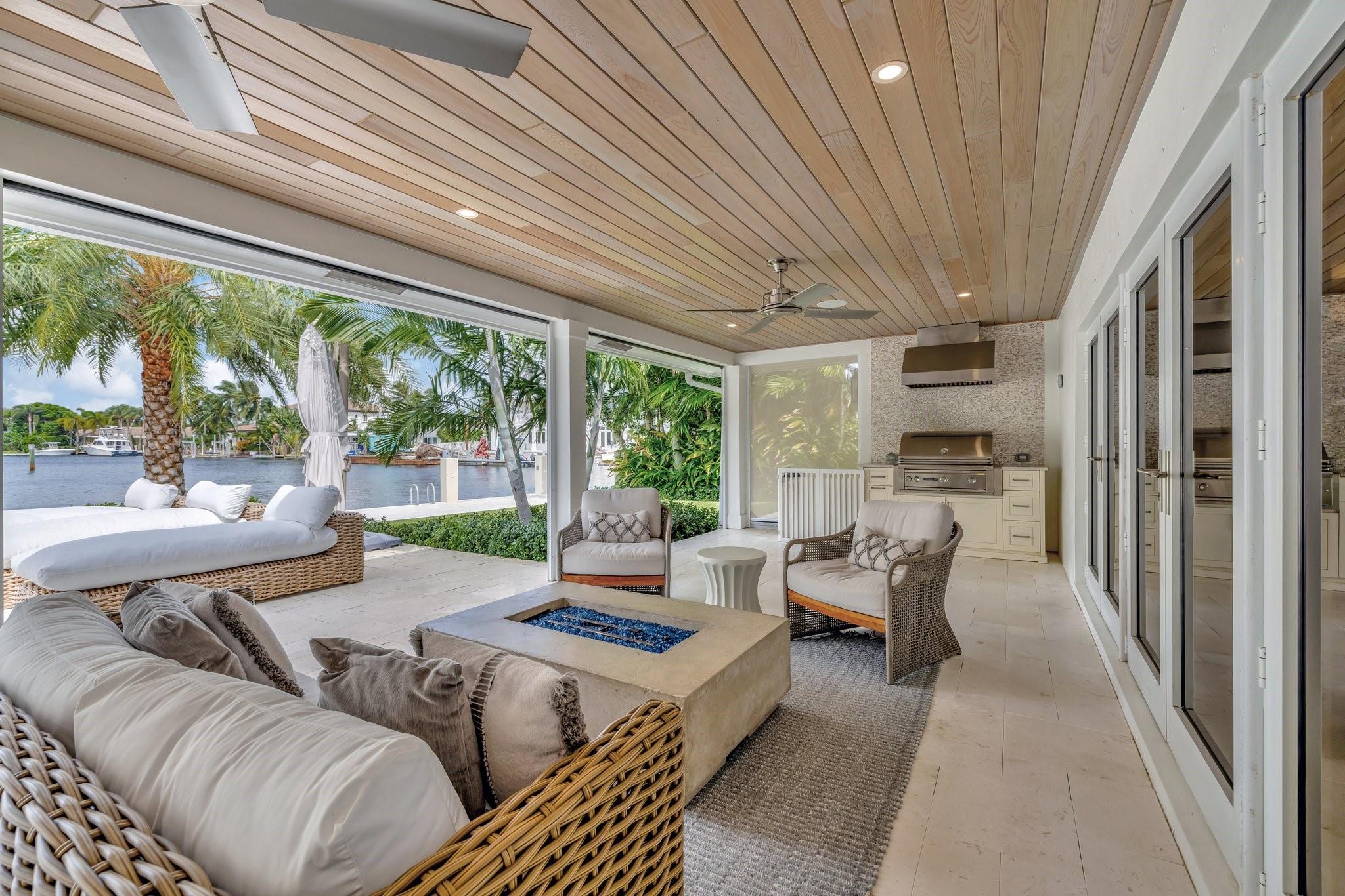 LIGHTHOUSE POINT 6TH SEC - Residential