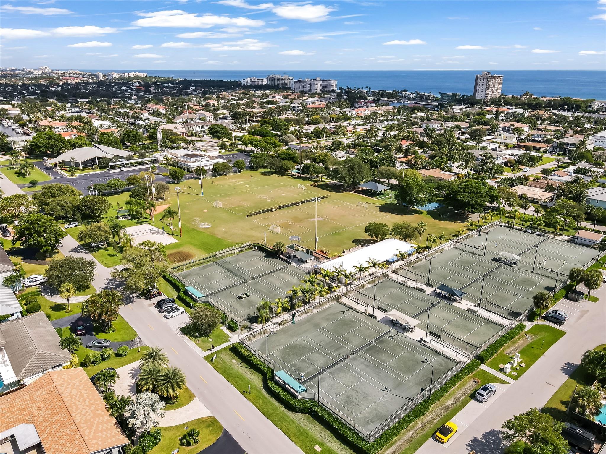 LIGHTHOUSE POINT 6TH SEC - Residential