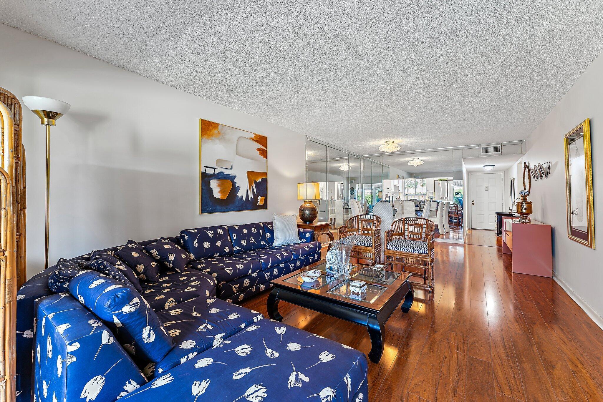 POINCIANA LAKES CONDO - Residential