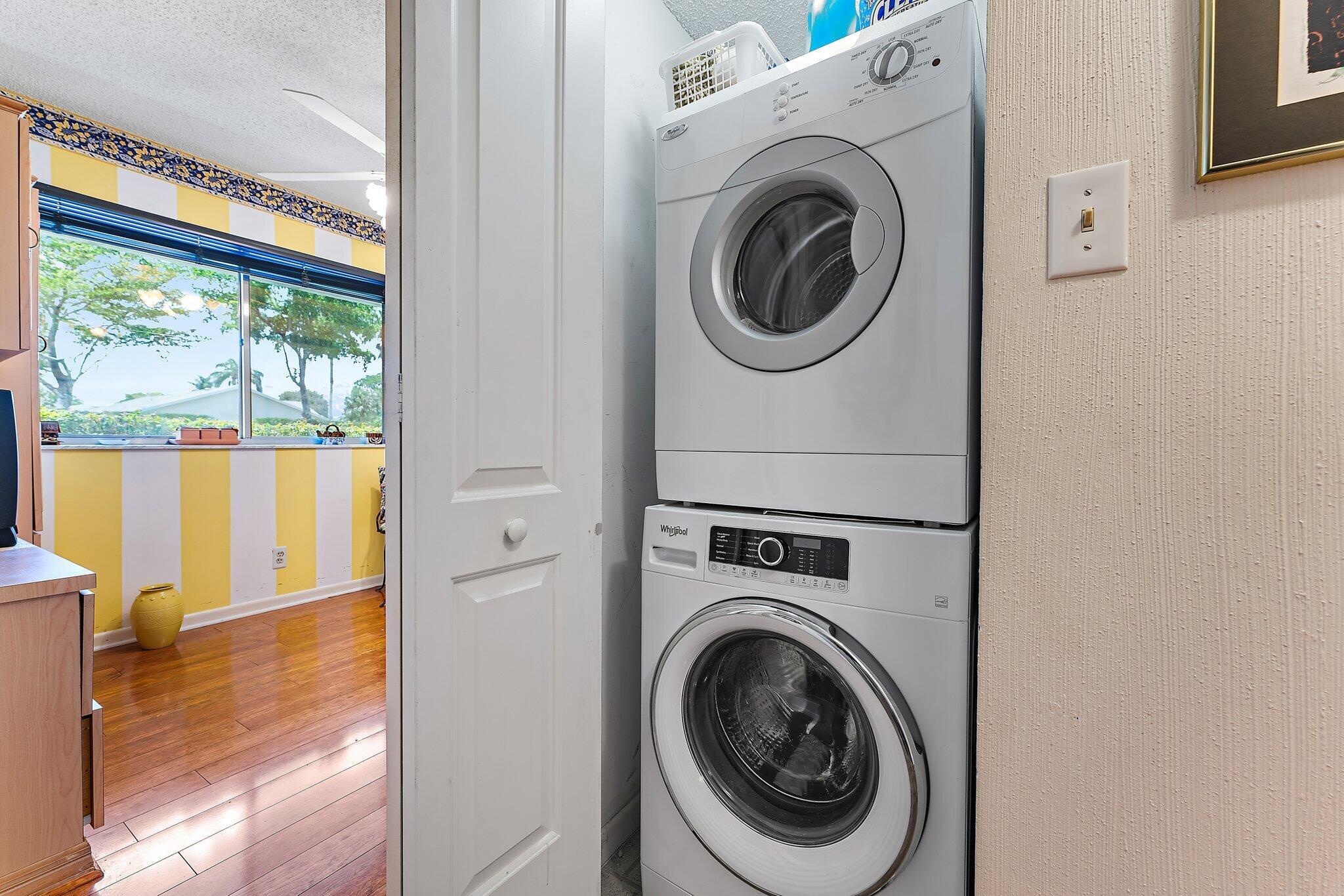 POINCIANA LAKES CONDO - Residential