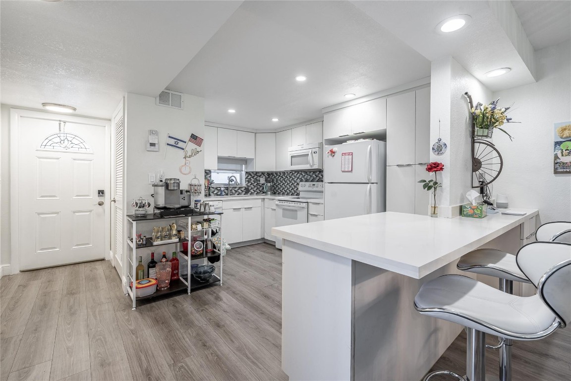 Hollybrook Golf & Tennis - Residential