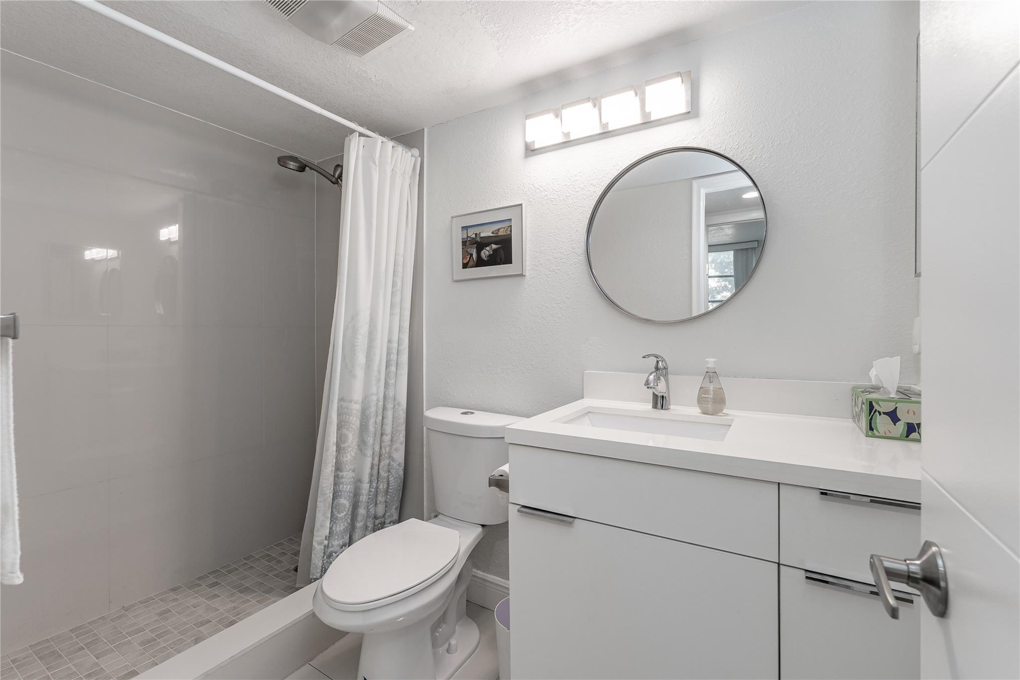 Hollybrook Golf & Tennis - Residential