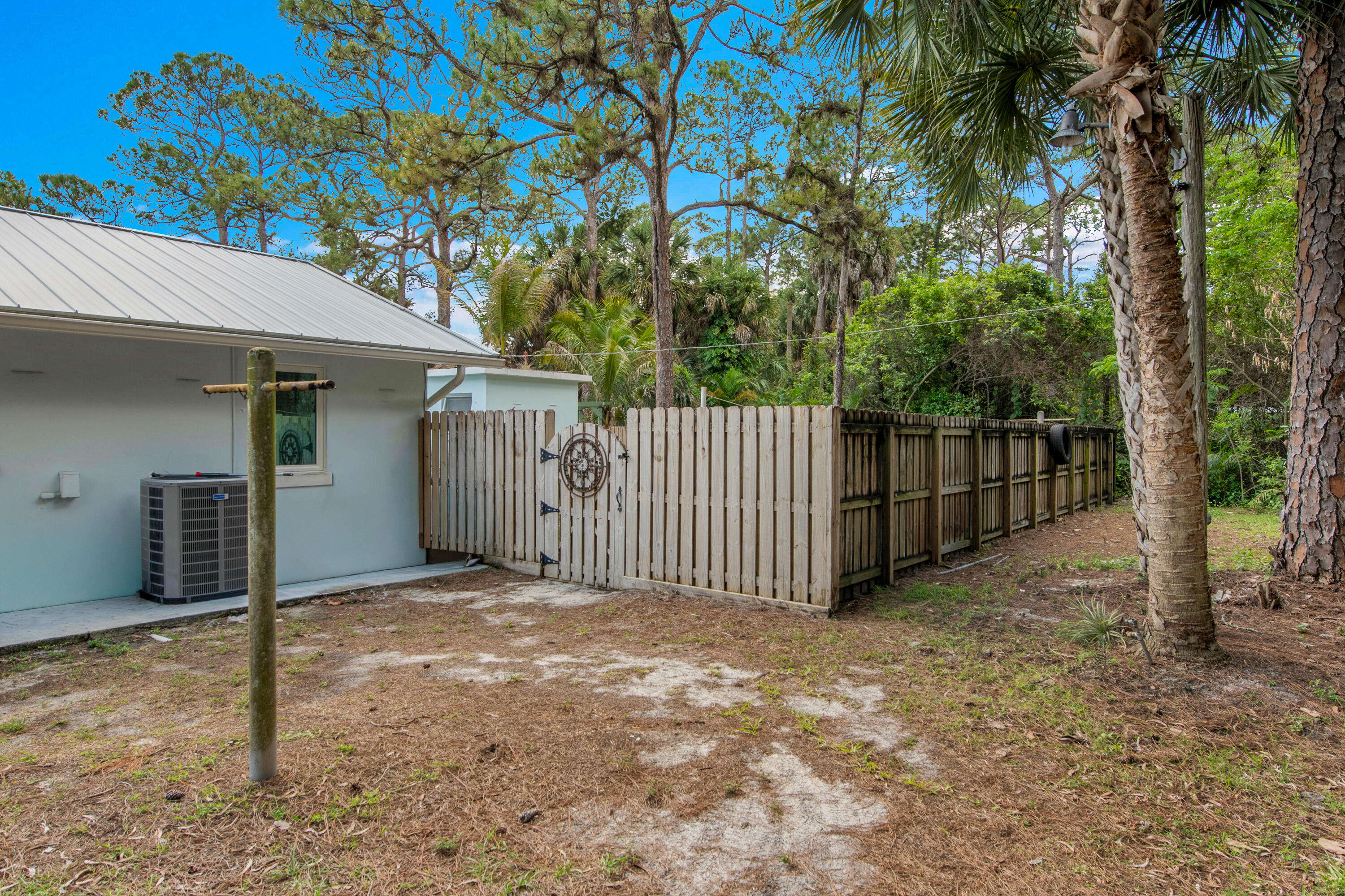 MODEL LAND CO - Residential