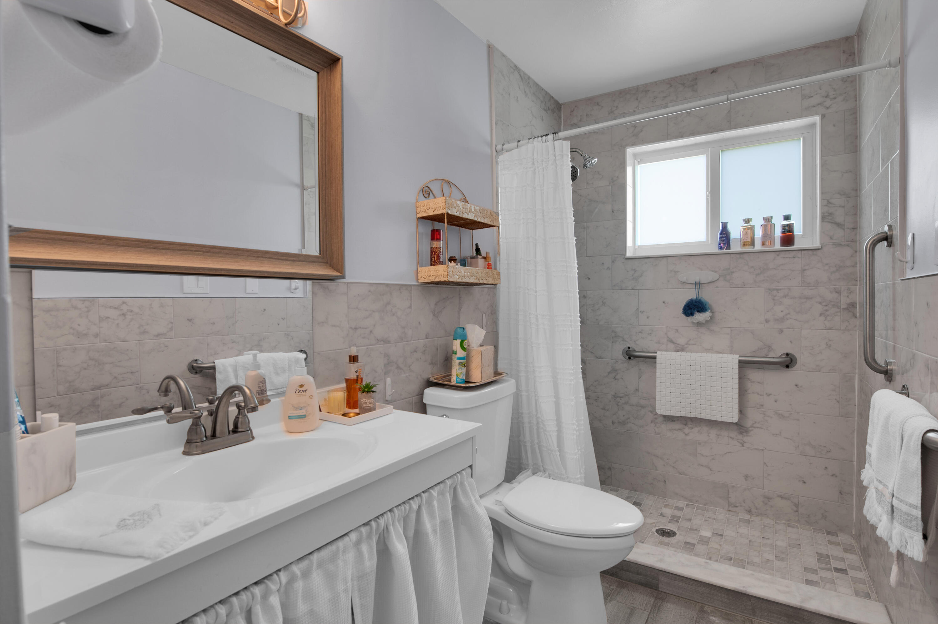 MODEL LAND CO - Residential