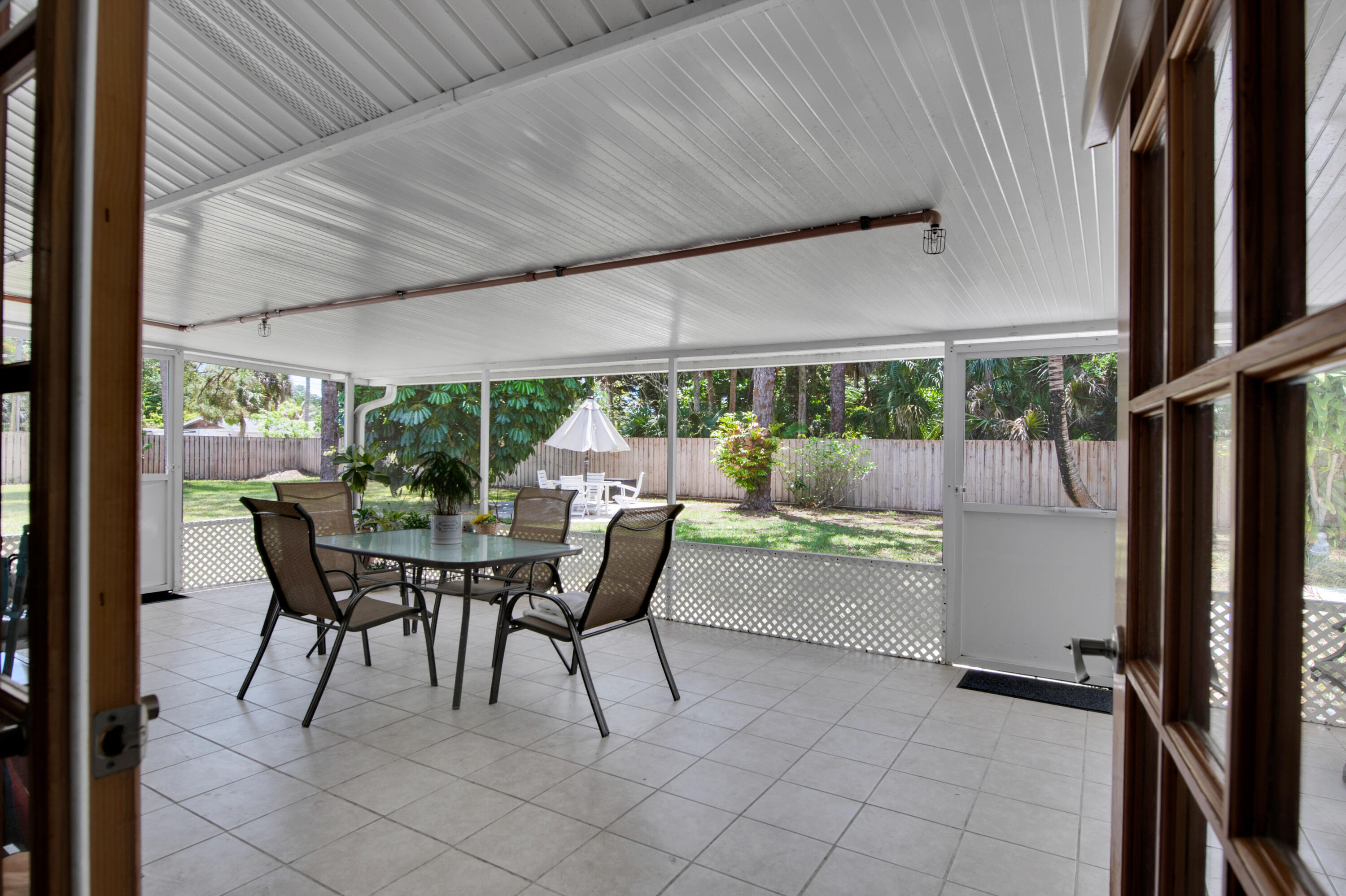 MODEL LAND CO - Residential