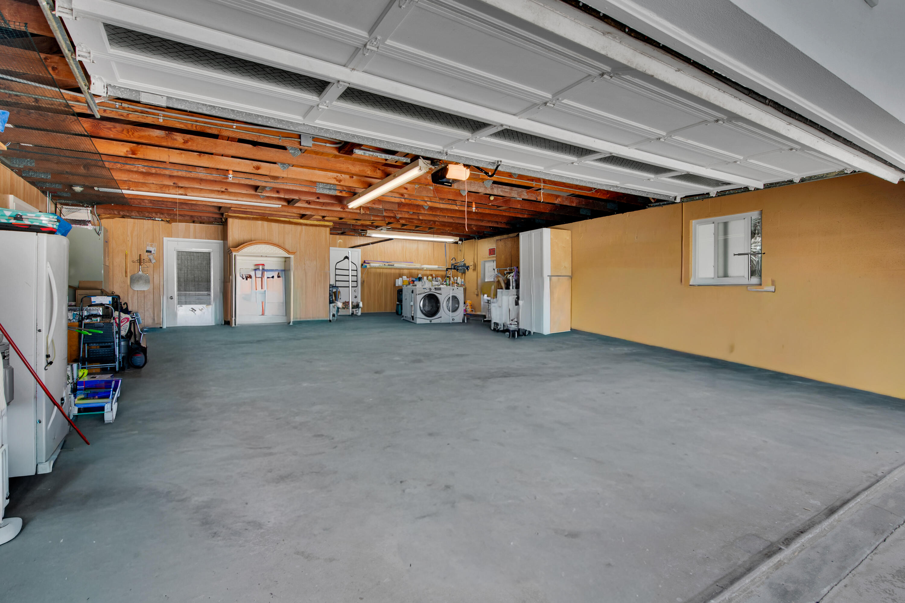 MODEL LAND CO - Residential