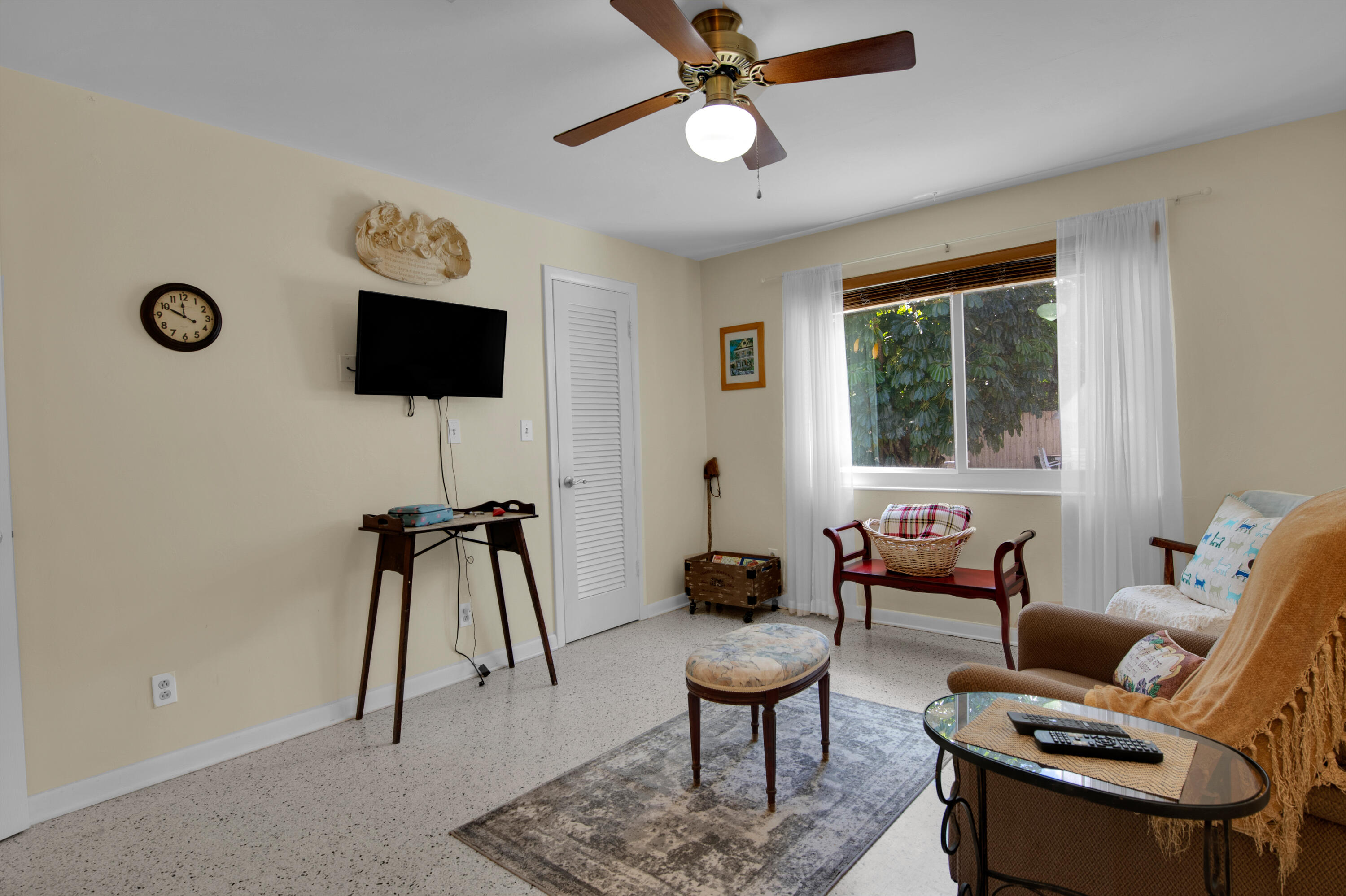 MODEL LAND CO - Residential