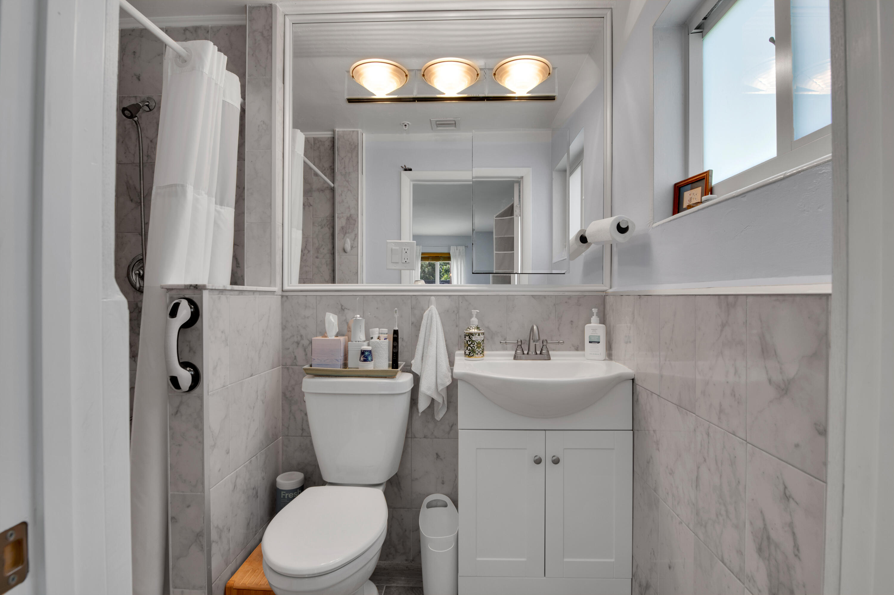 MODEL LAND CO - Residential